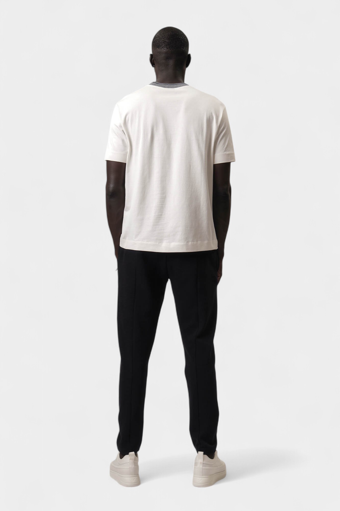 EM000954_AF13358 Брюки Emporio Armani Синий