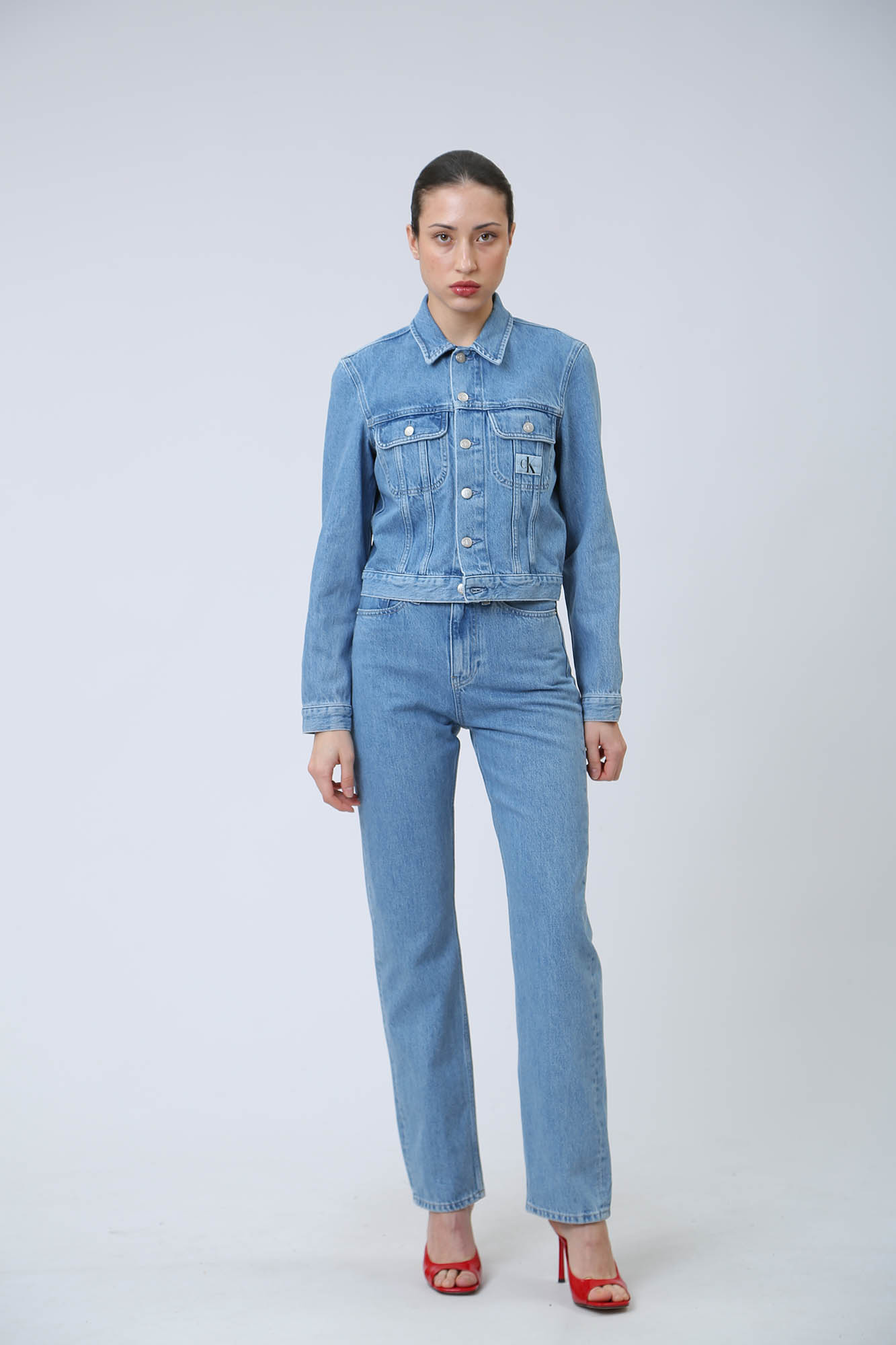 J20J222138 джинсы high rise straight  calvin klein jeans 