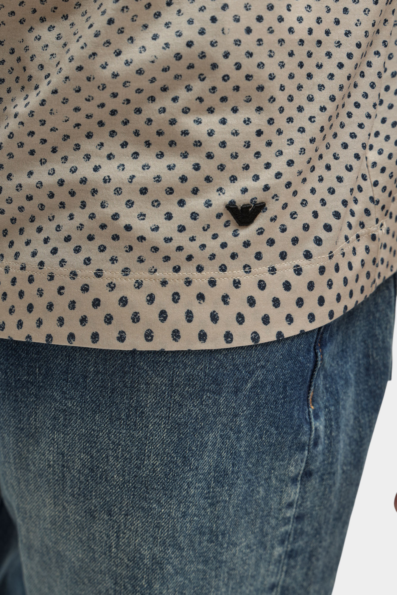 EM005270_AF24857 Футболка Emporio Armani Бежевый