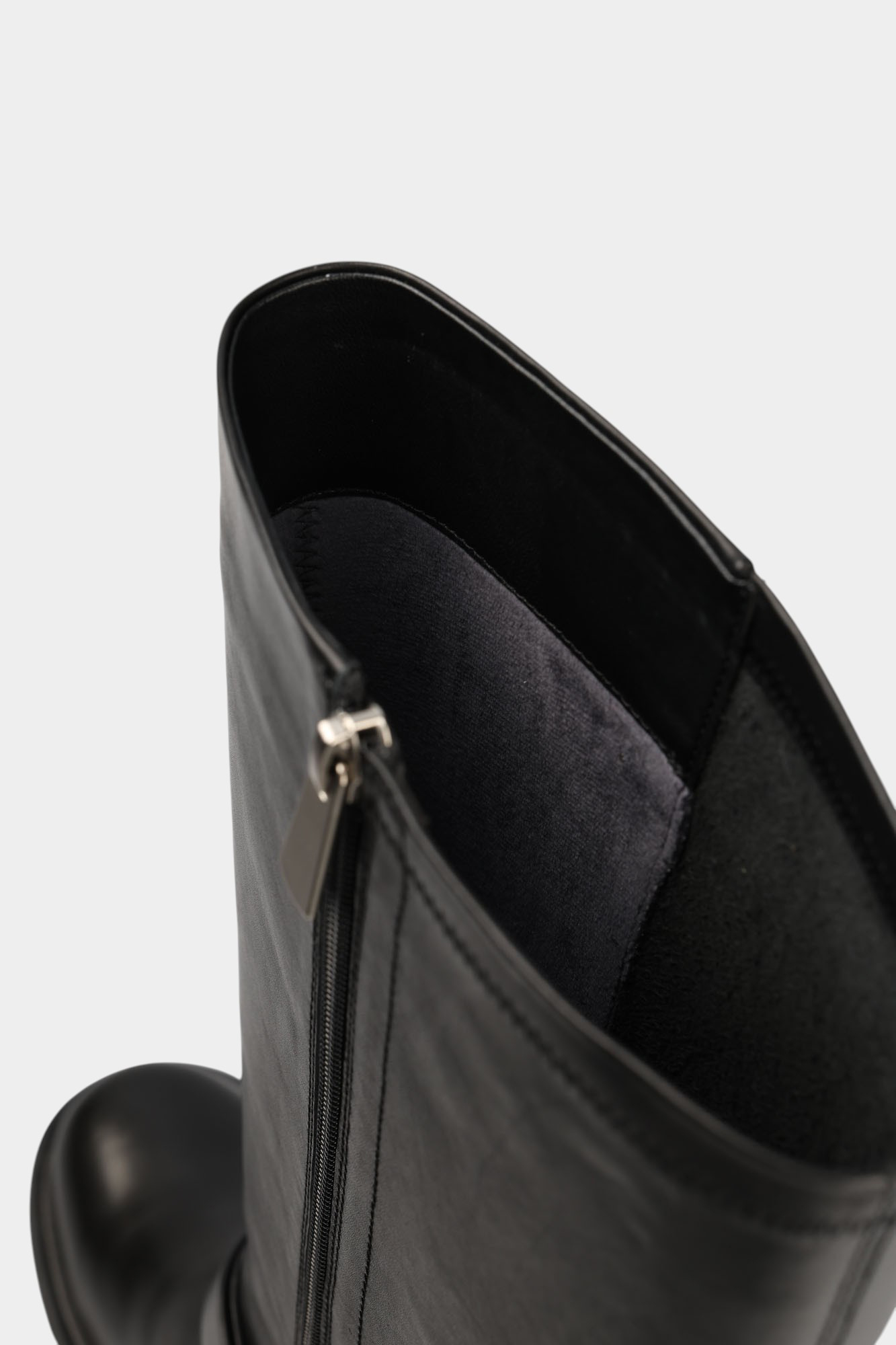 5203-615-681R Сапоги Marc Cony Черный