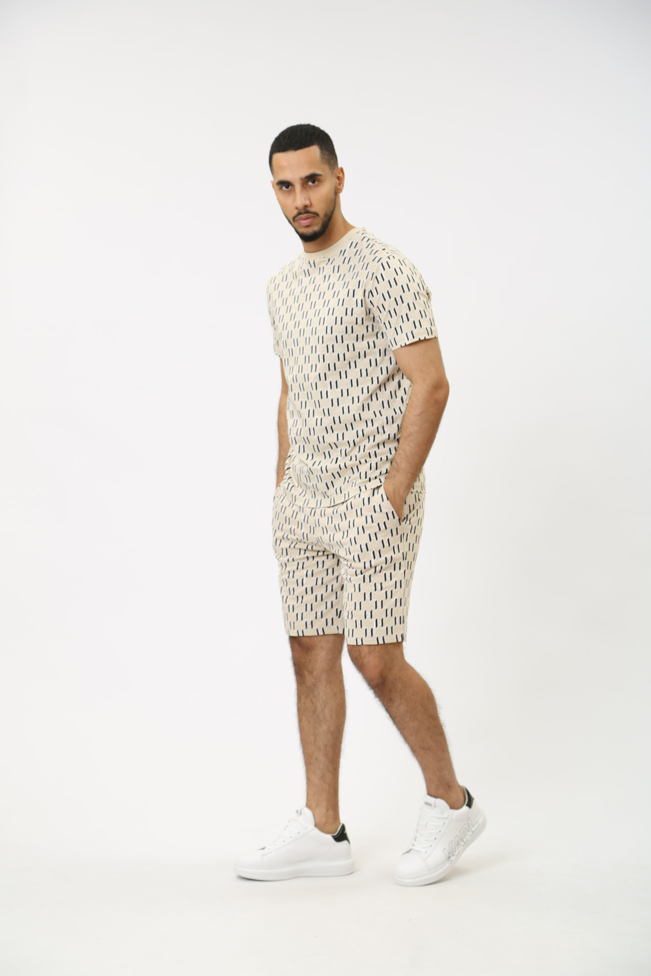 542251_755074 Футболка Karl Lagerfeld Бежевый