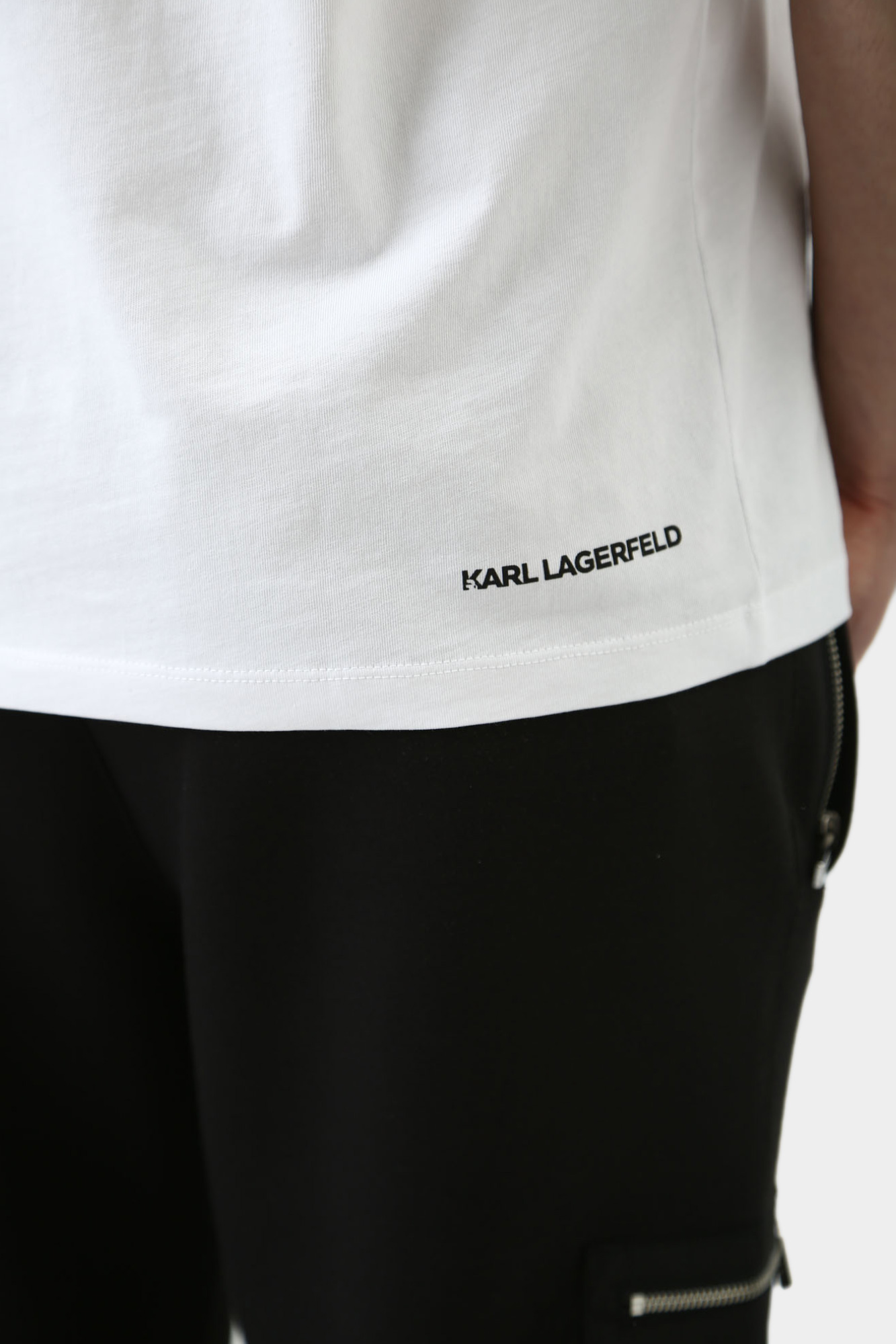 551225_755400 Футболка Karl Lagerfeld Белый