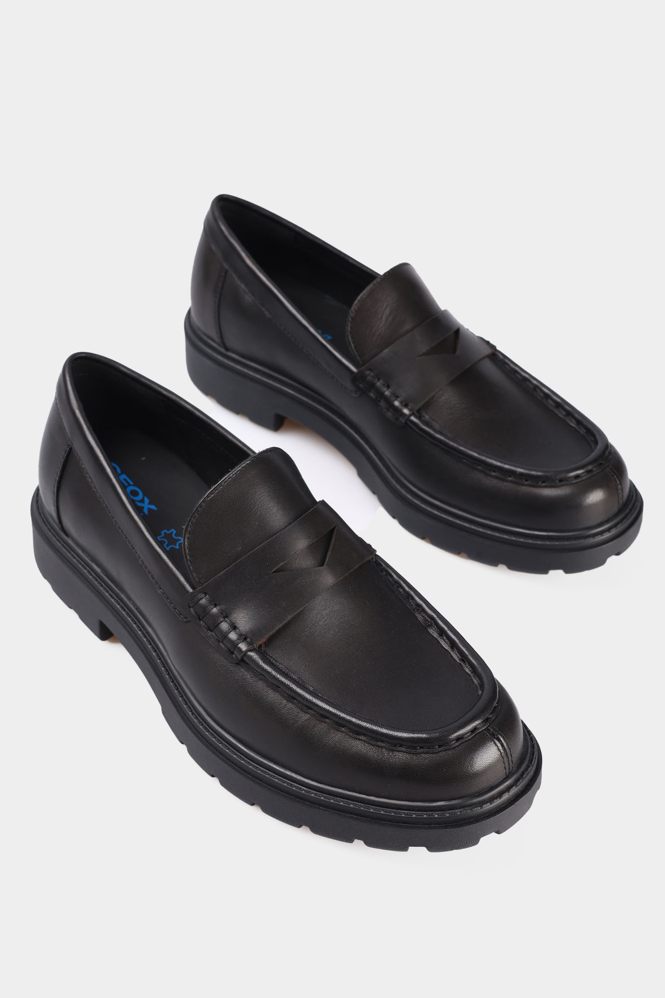 U36FRB00043 Лоферы Geox Черный