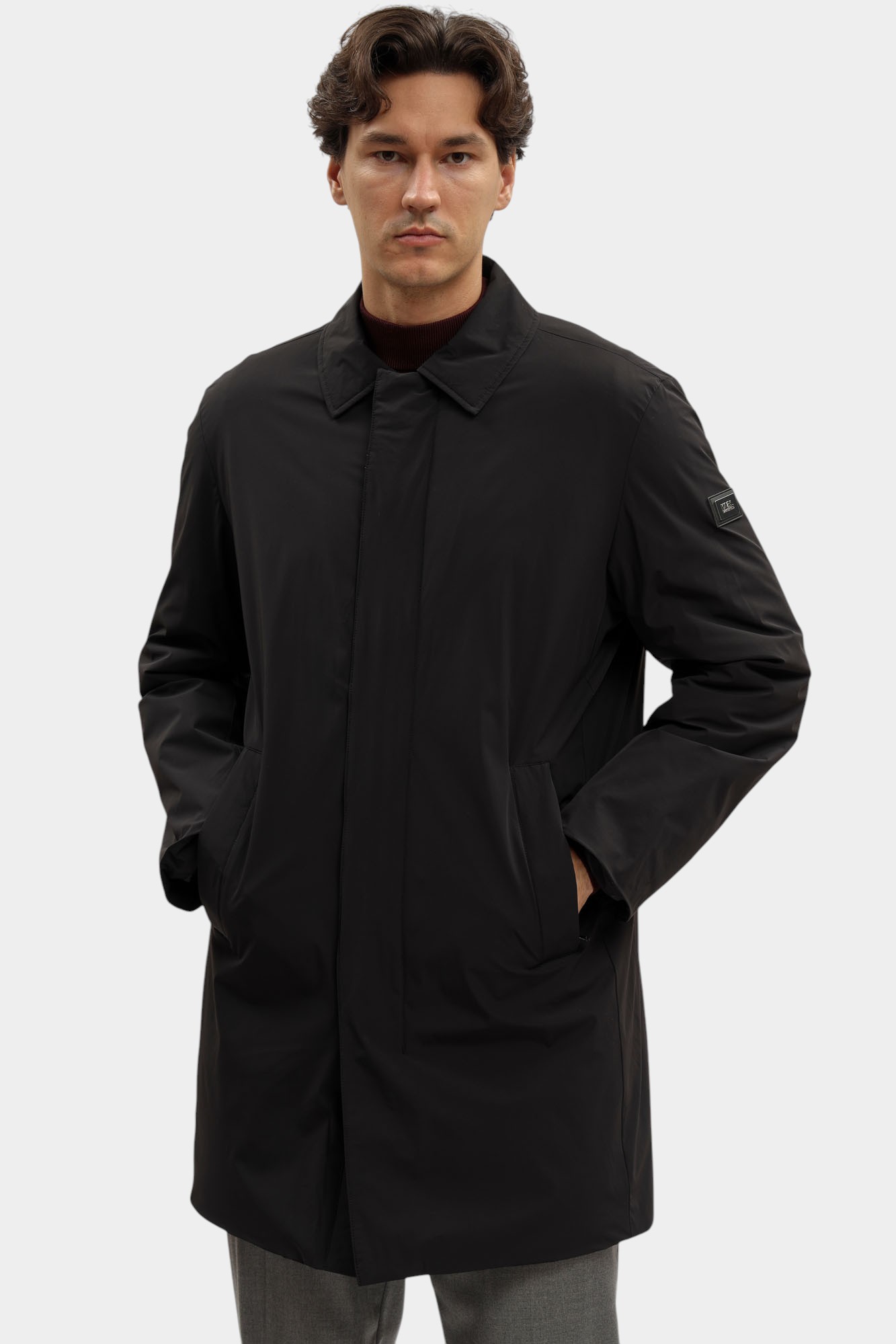 554581_455025 Плащ Karl Lagerfeld Черный