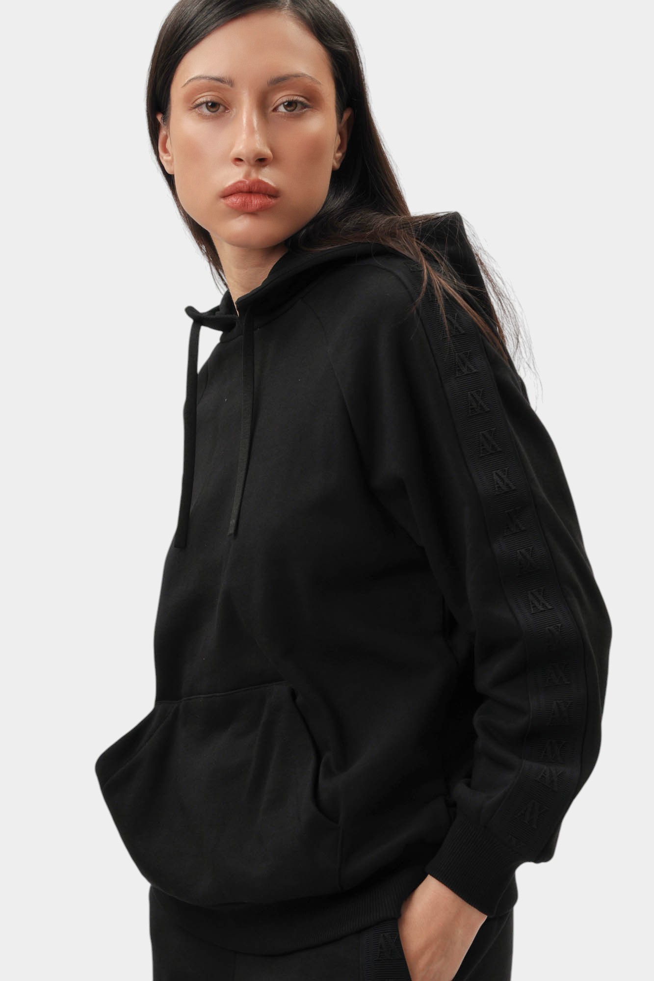 XW000500_AF12804 худи armani exchange 