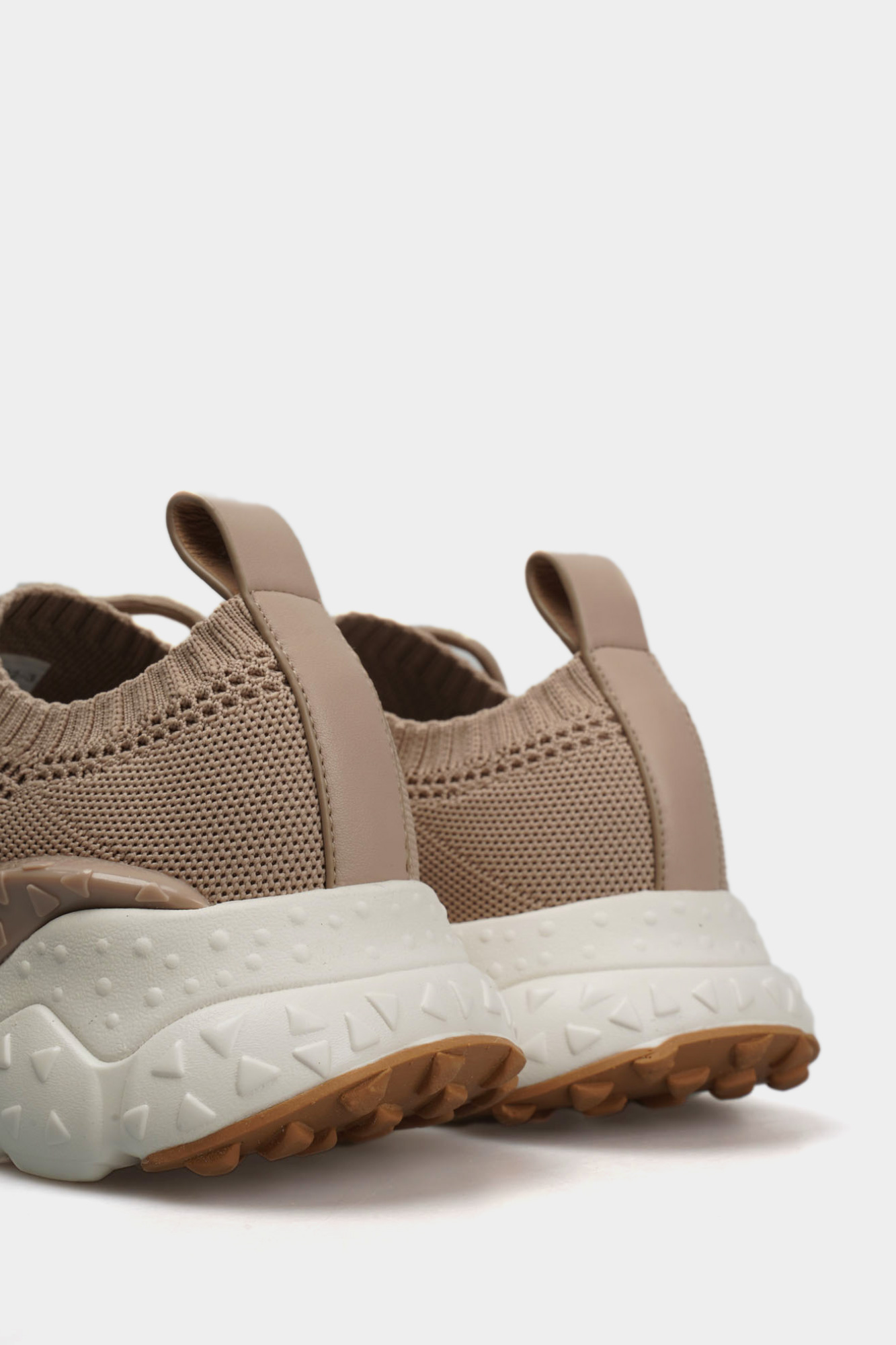 QS636-G202 Кроссовки Graciana Бежевый