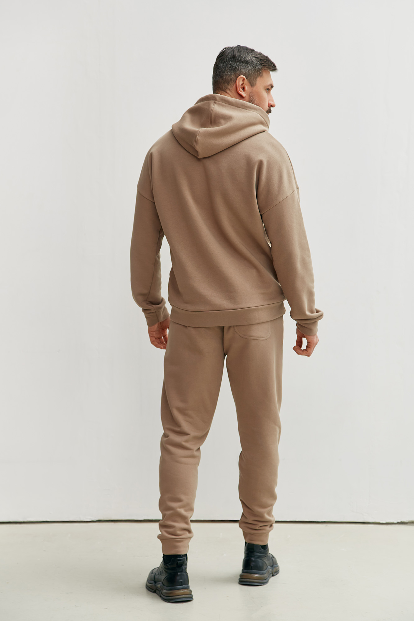 M-231-P-20-0003 Брюки спортивные The Hills Бежевый