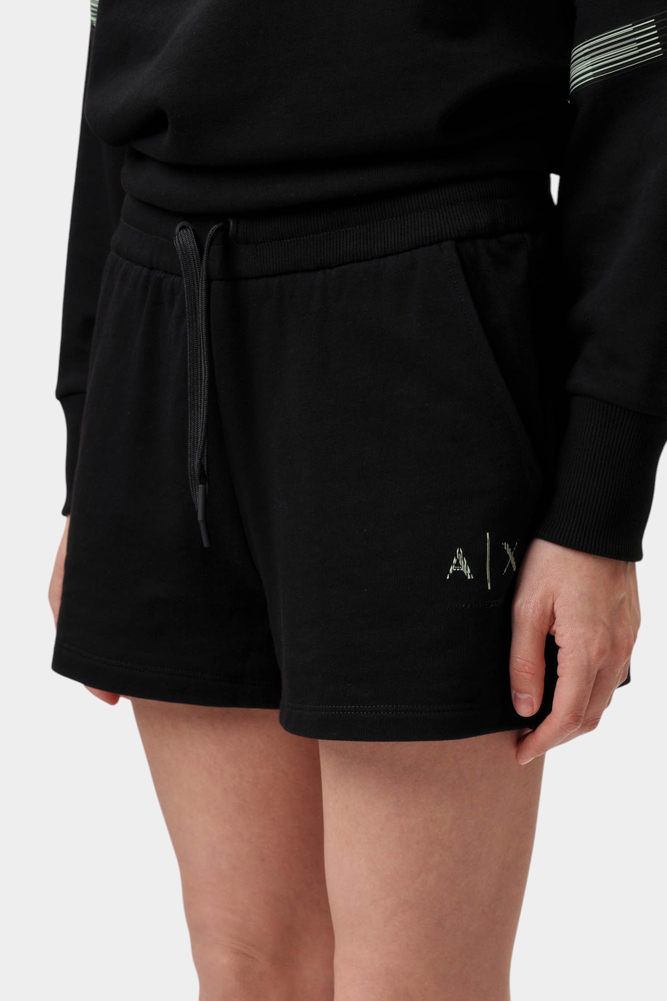 XW000498_AF12739 шорты трикотажные armani exchange 
