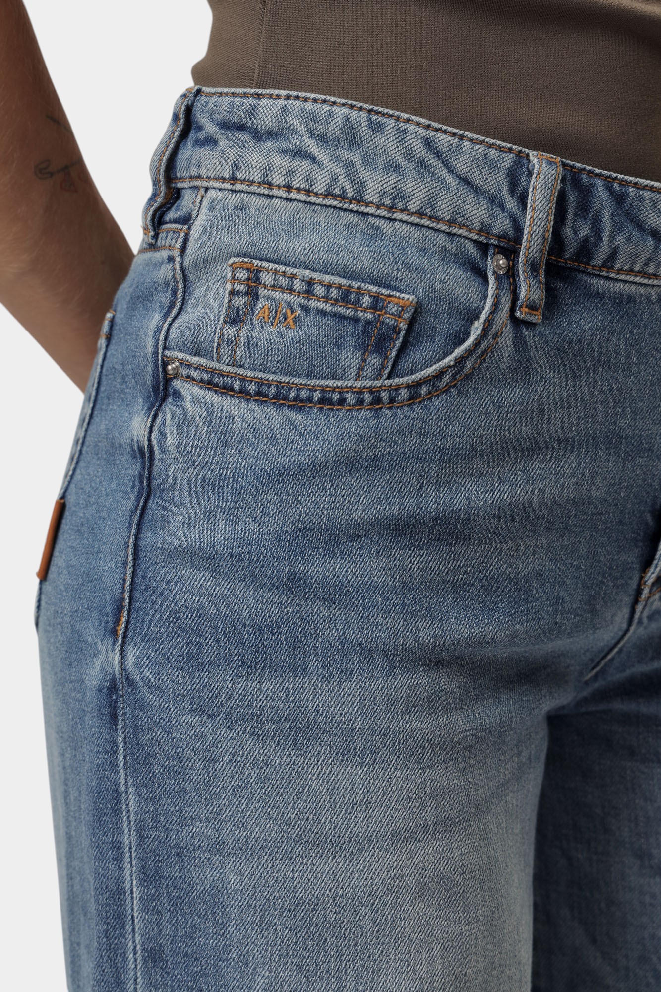 XW001184_AF12851 брюки armani exchange 