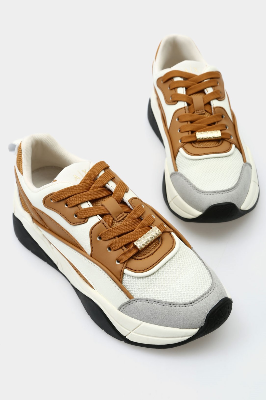 XDX170_XV896_U284 Кроссовки Armani Exchange Белый