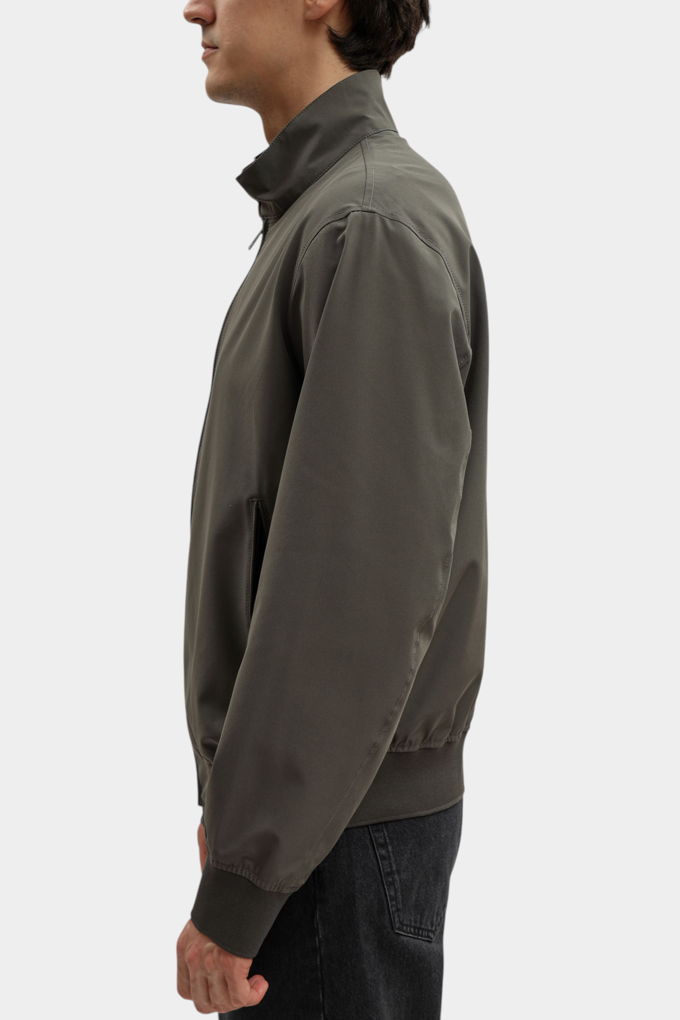 XM002139_AF22536 Ветровка Armani Exchange Серый