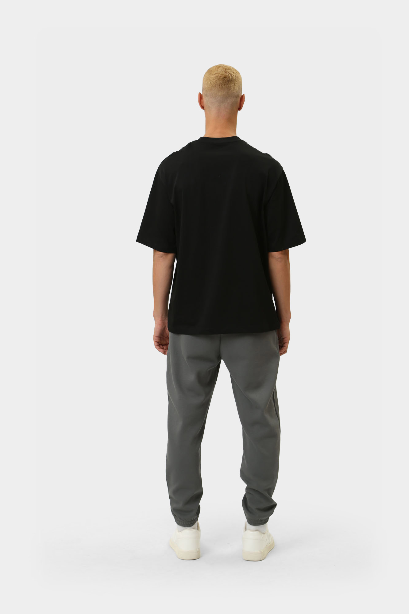 6DZPJA_ZJNKZ Брюки спортивные Armani Exchange Серый