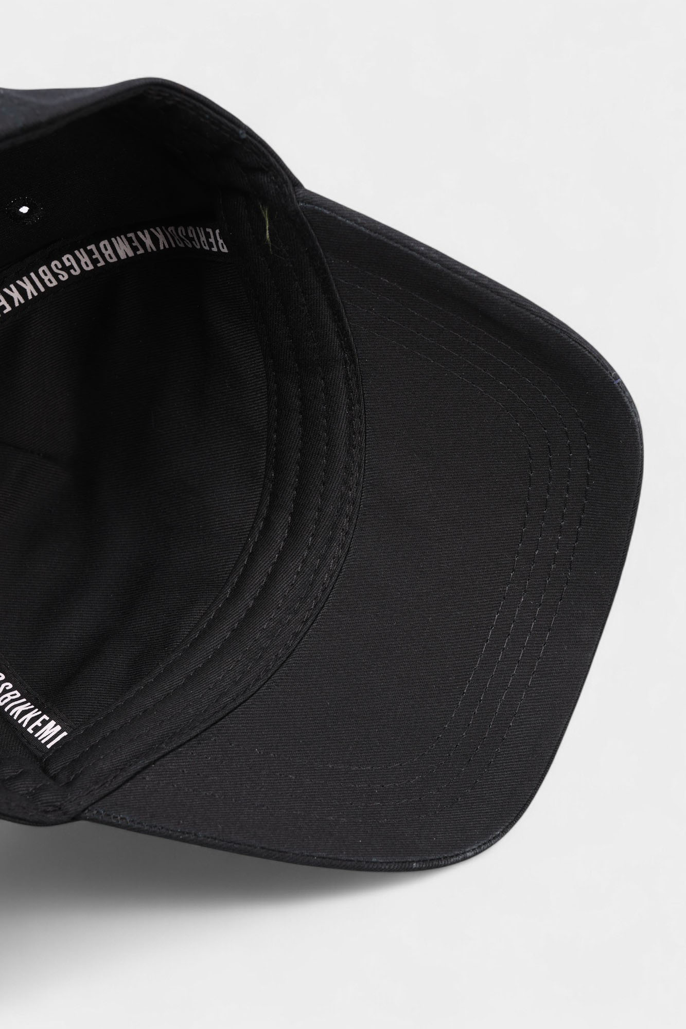 BKCP01099TU Кепка Bikkembergs Черный