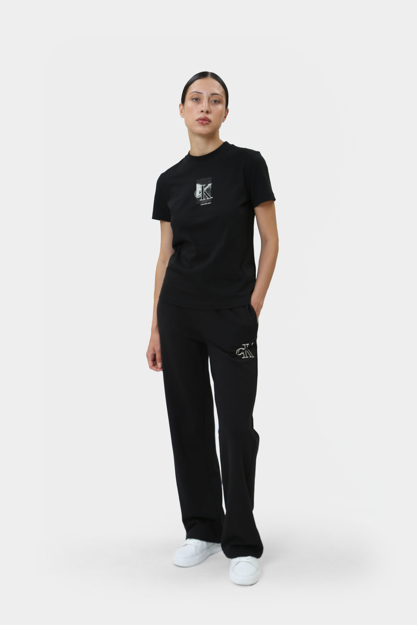 J20J223908 футболка calvin klein jeans 