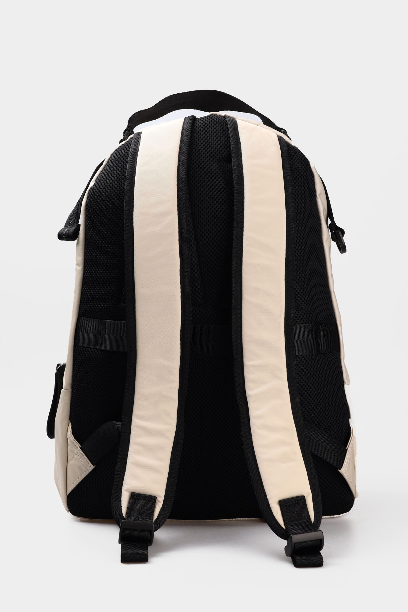 952627_4R837_14312 Рюкзак Armani Exchange Серый