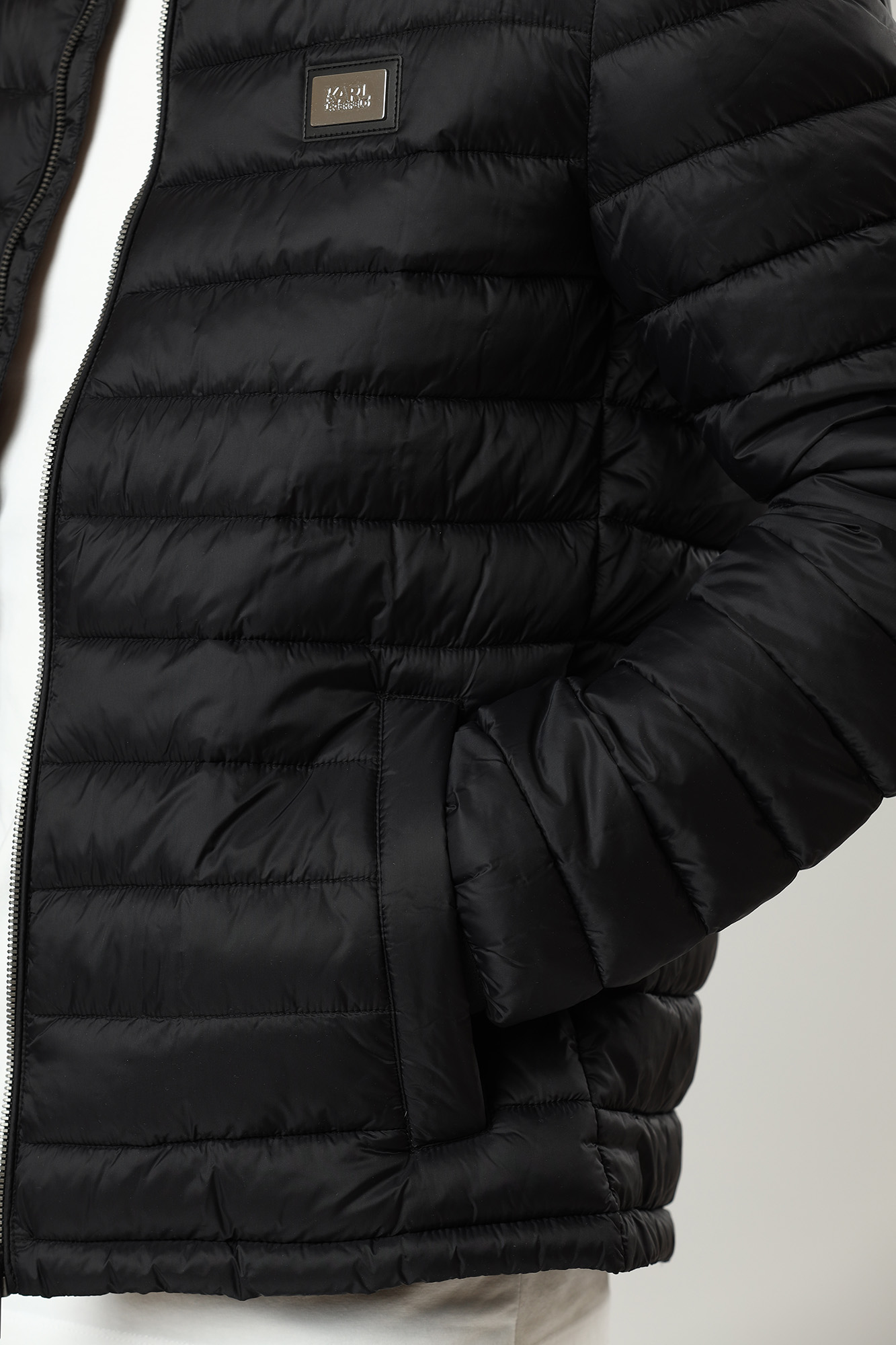 521591_505024 Куртка Karl Lagerfeld Черный