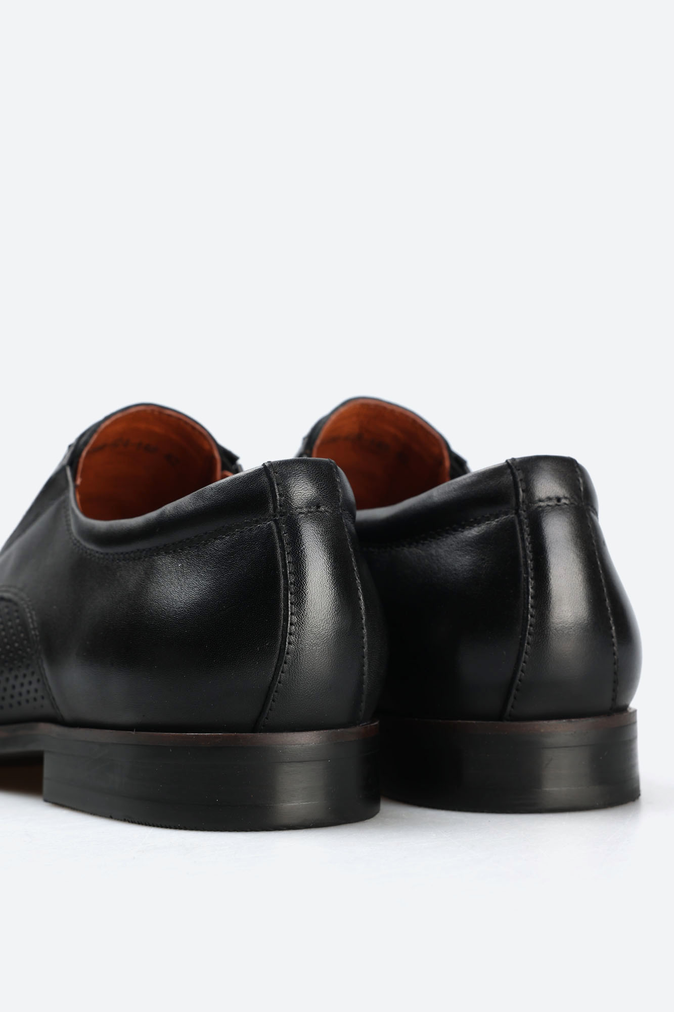 CUG99_E24-148 Туфли Marc Cony Черный