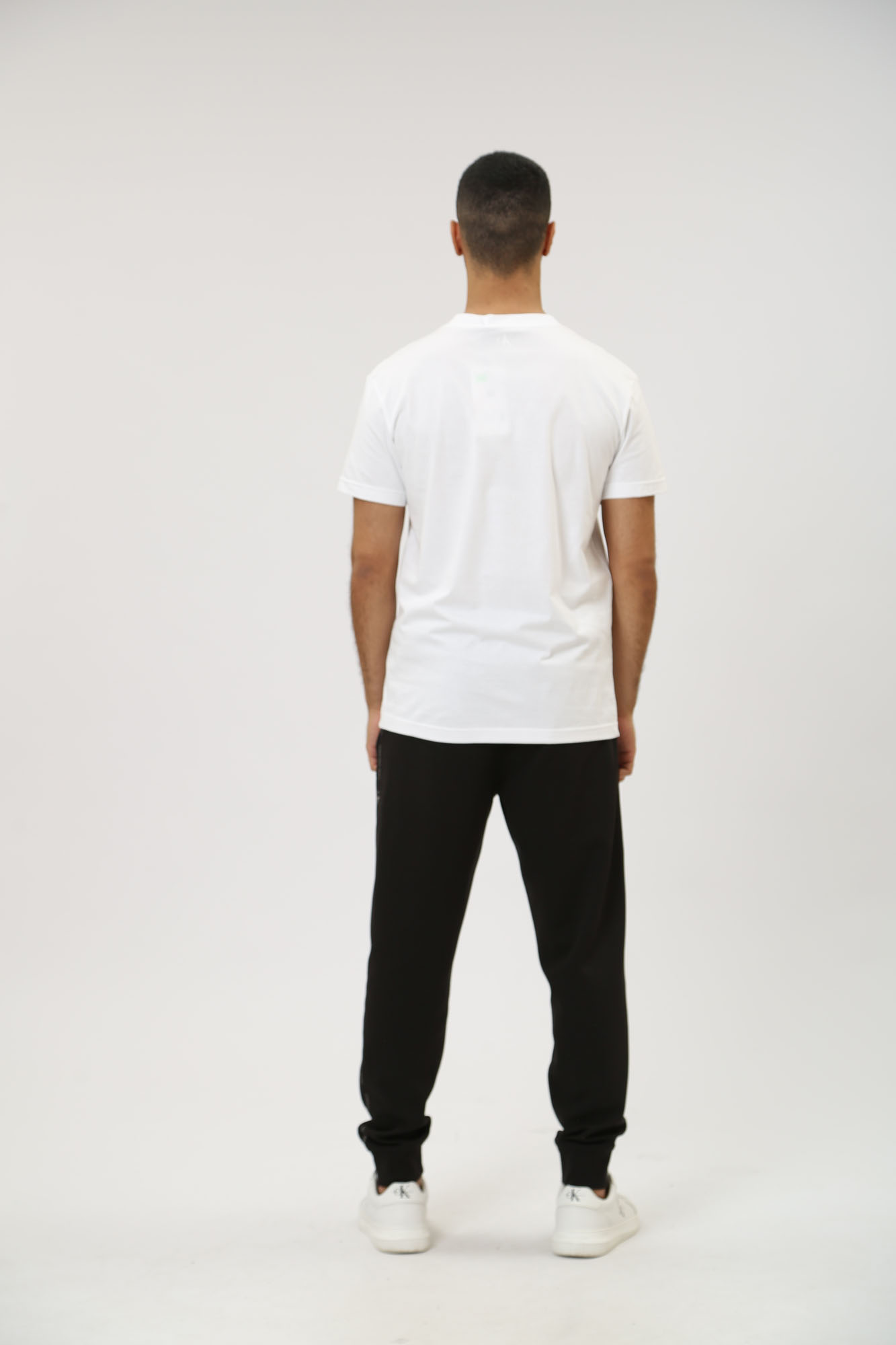 J30J324668 Футболка Calvin Klein Jeans Белый