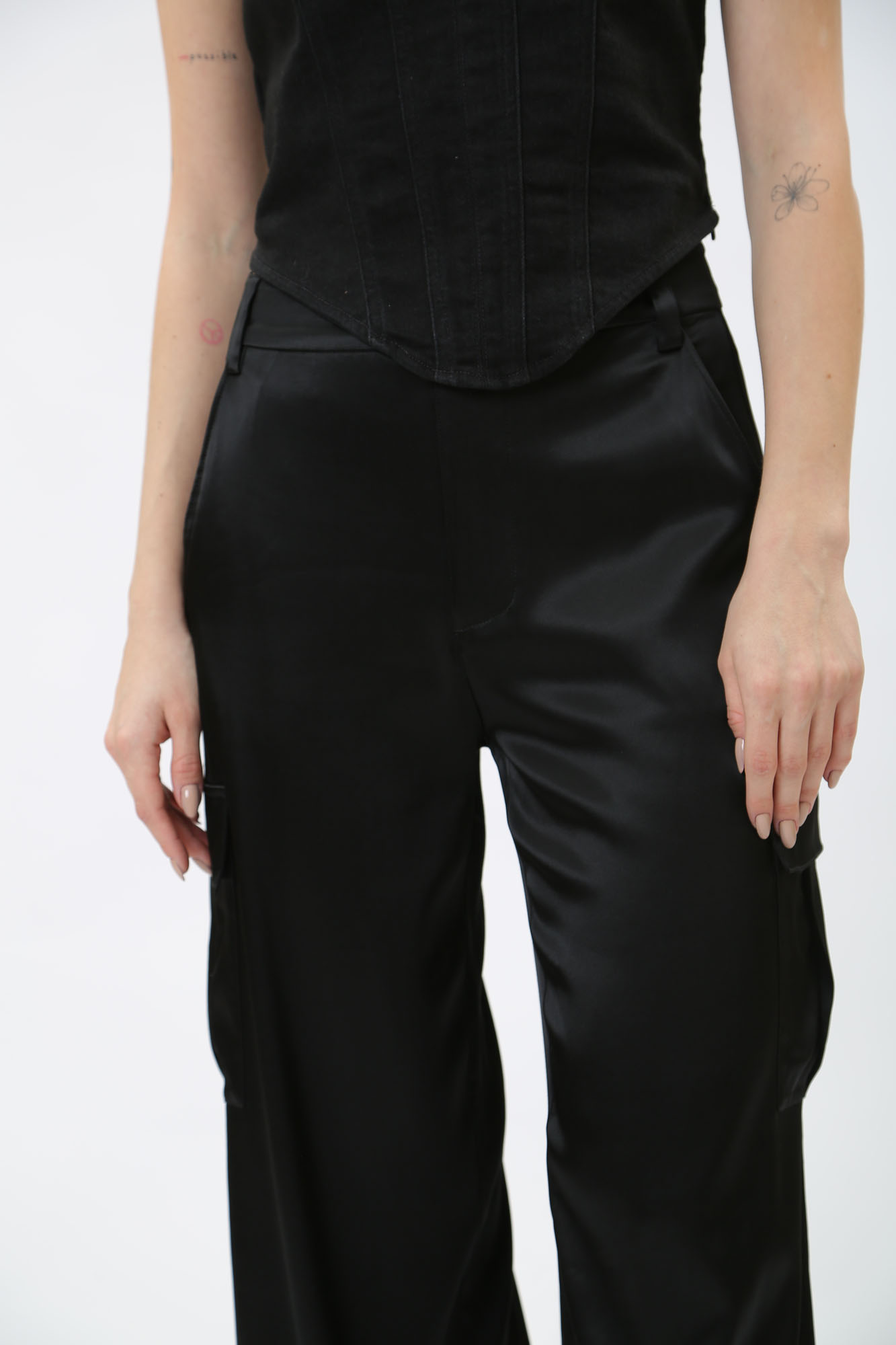 J20J222669 брюки calvin klein jeans 