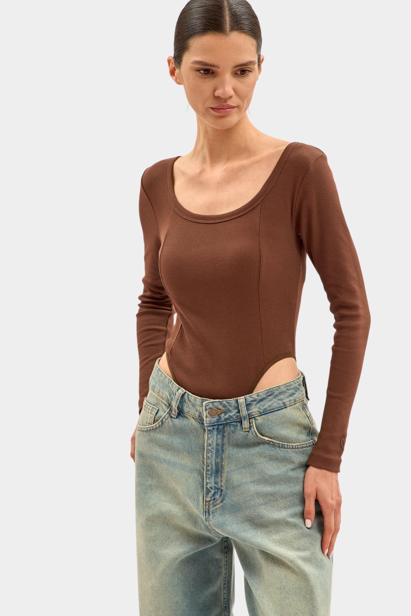 VW-FAT-20-525 боди van mich