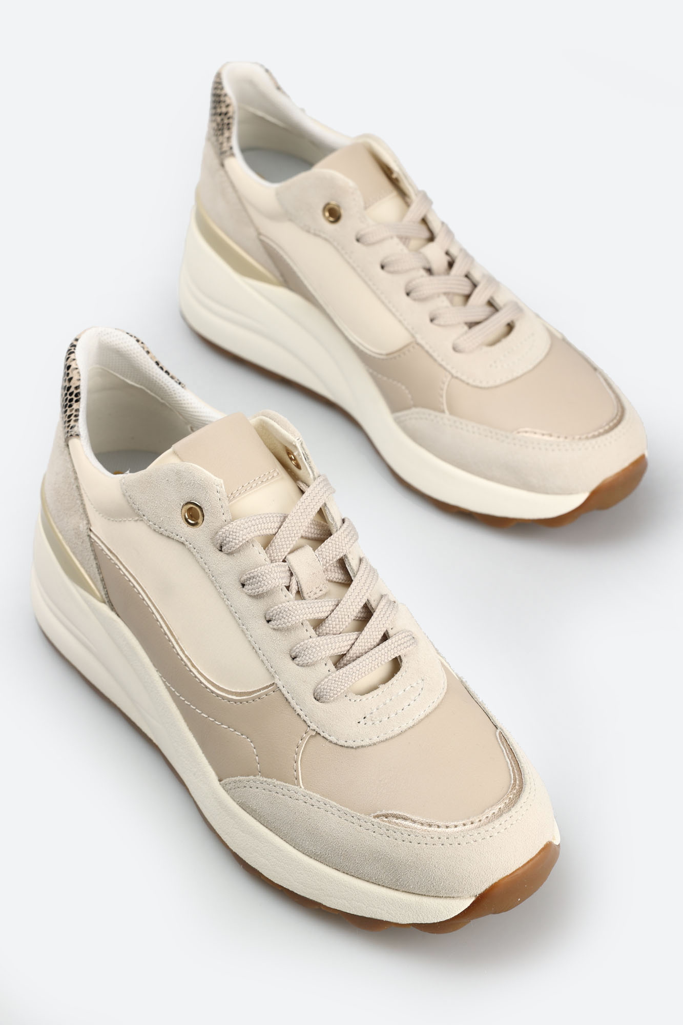 D45WAA05422C Кроссовки Geox Бежевый