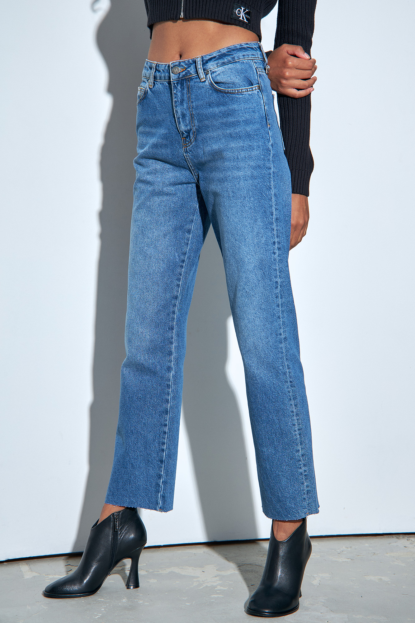 VW-232-33-009 джинсы 90s straight van mich 