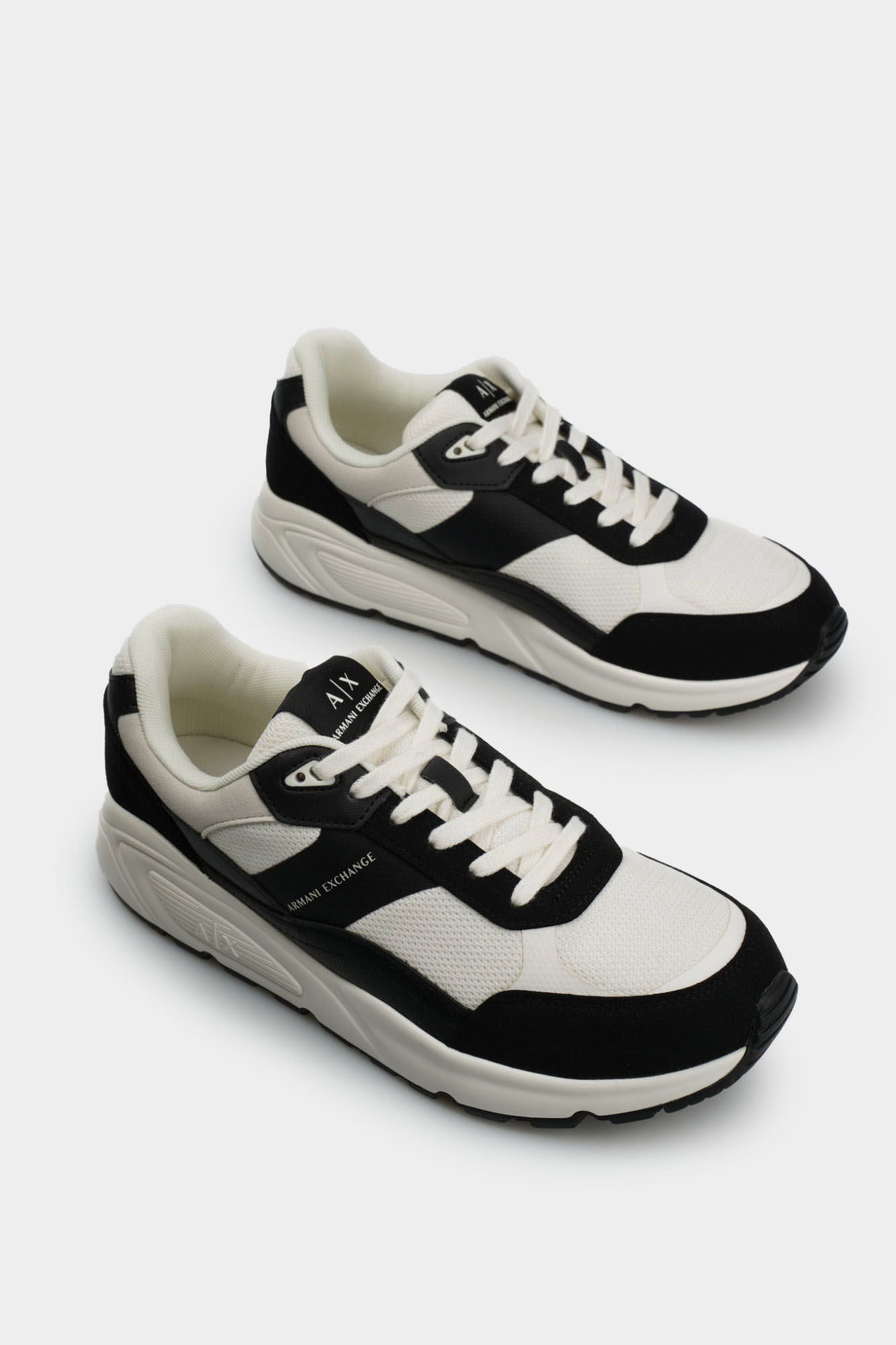 XUX265_XV957 Кроссовки Armani Exchange Черный