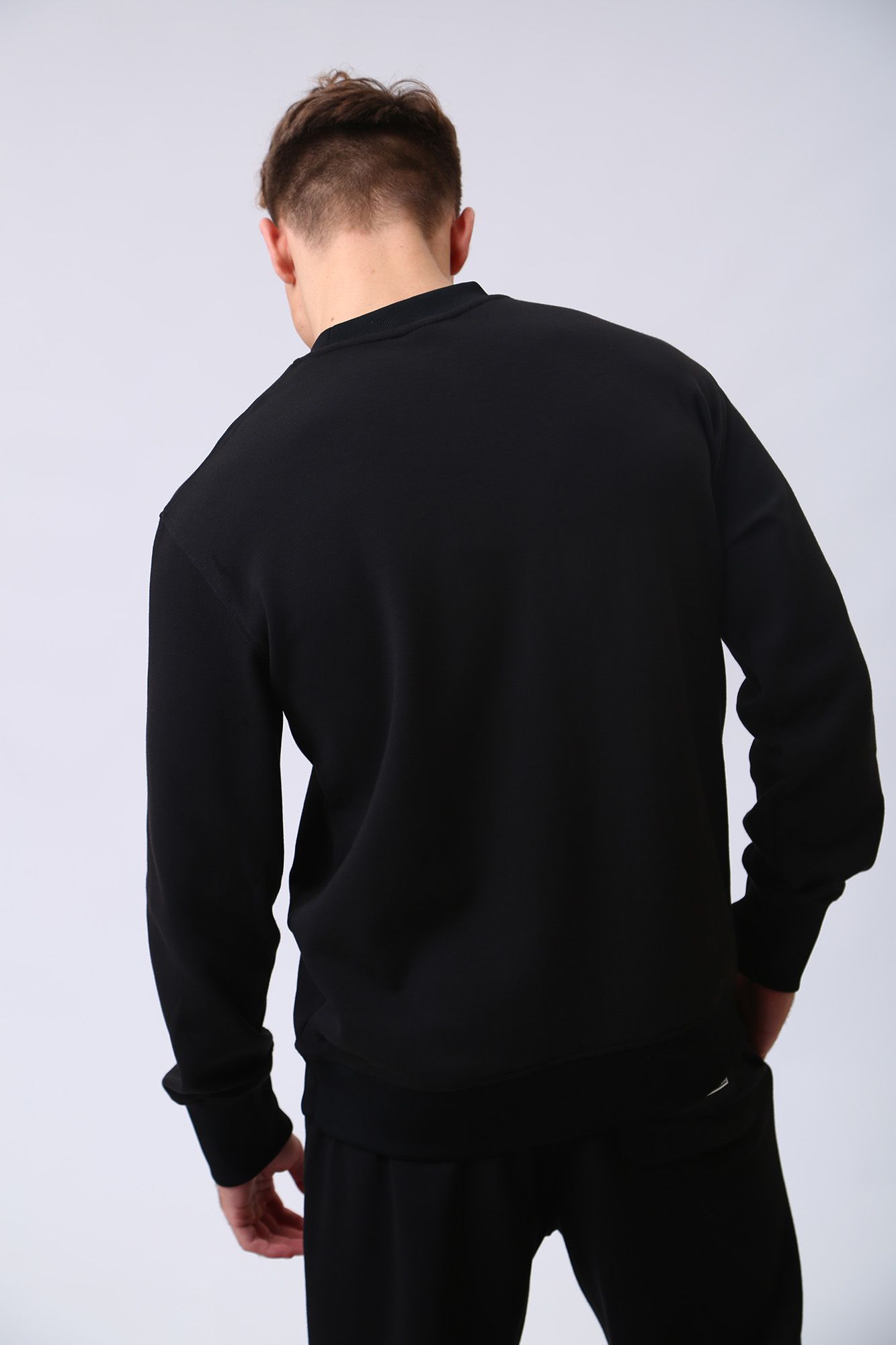 6LZMJA_ZJXFZ Свитшот Armani Exchange Черный