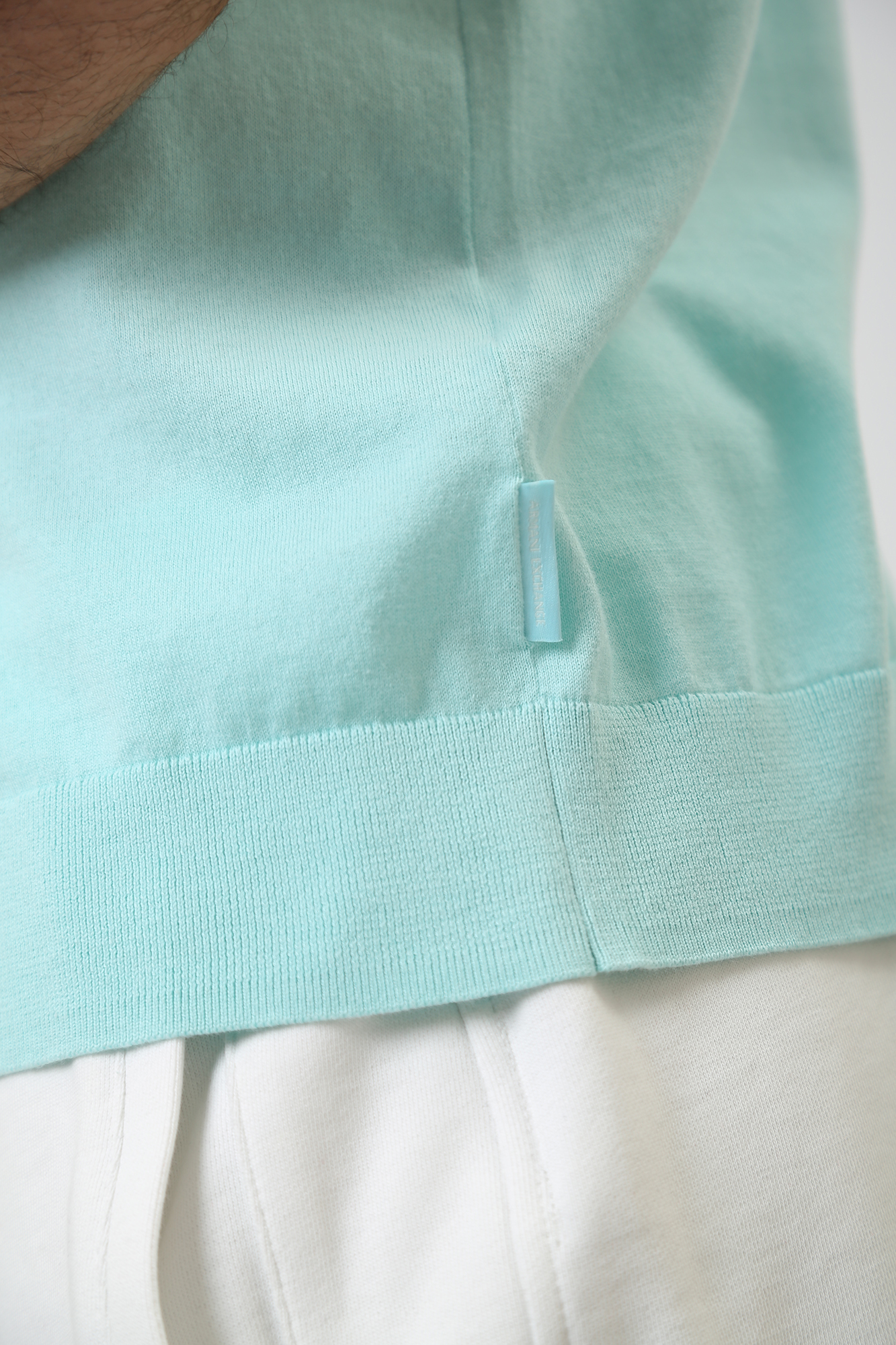 8NZM5C_ZM3JZ Футболка трикотажная Armani Exchange Серый