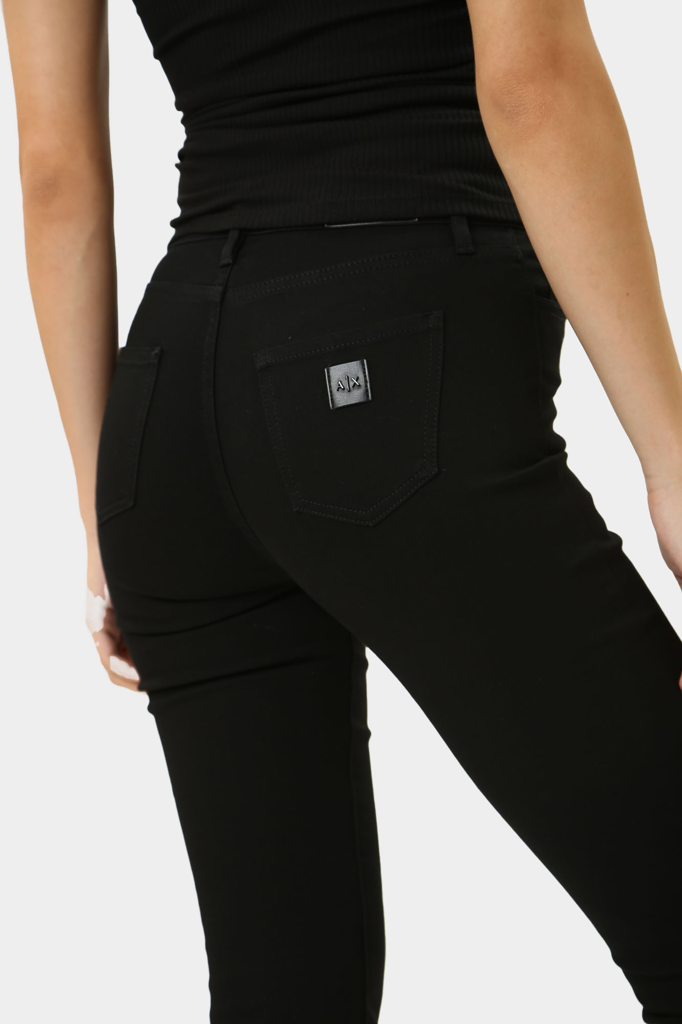 8NYJ45_Y3TCZ брюки джинсовые armani exchange 
