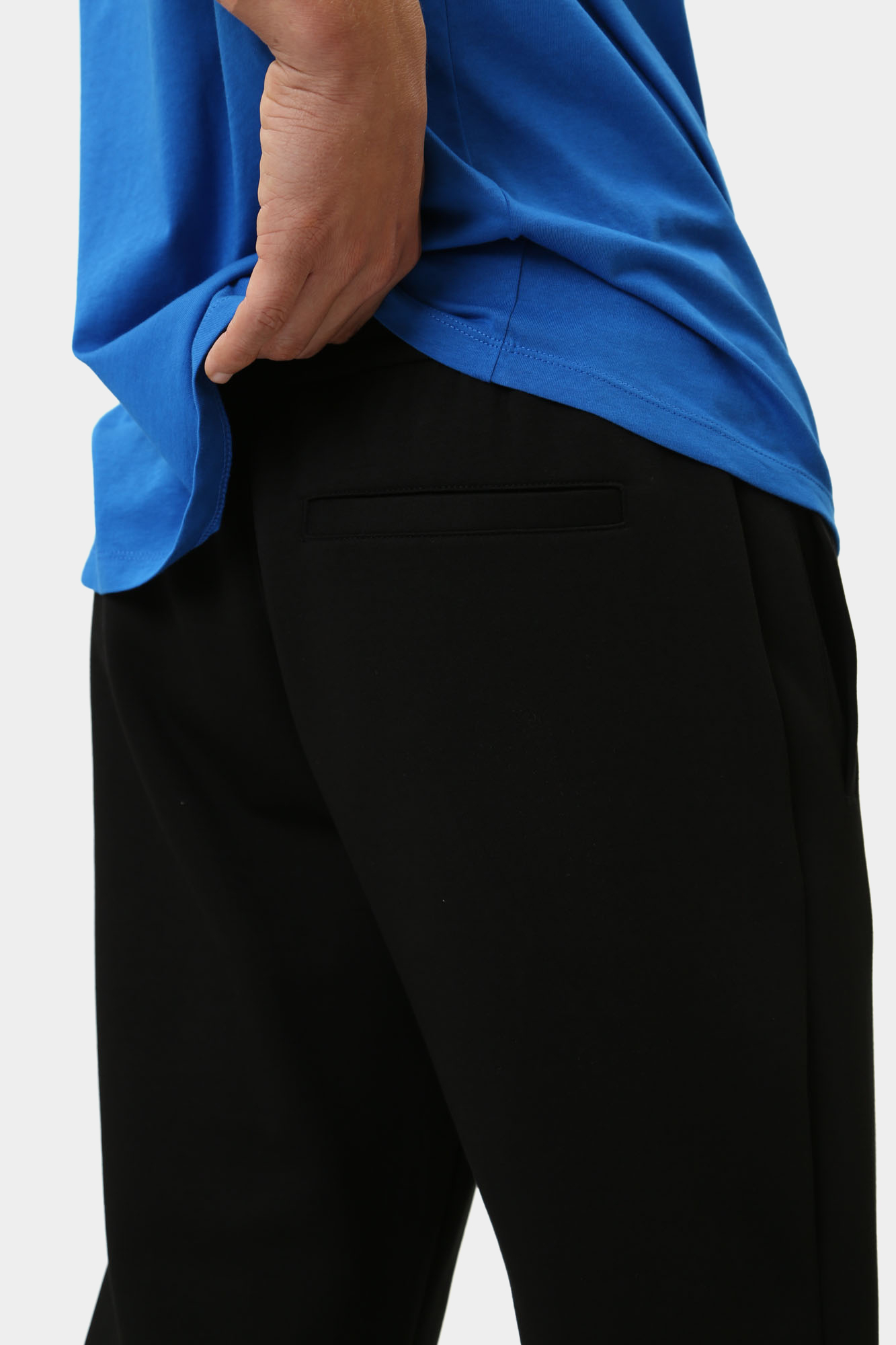 6DZPHE_ZJZGZ Брюки спортивные Armani Exchange Черный