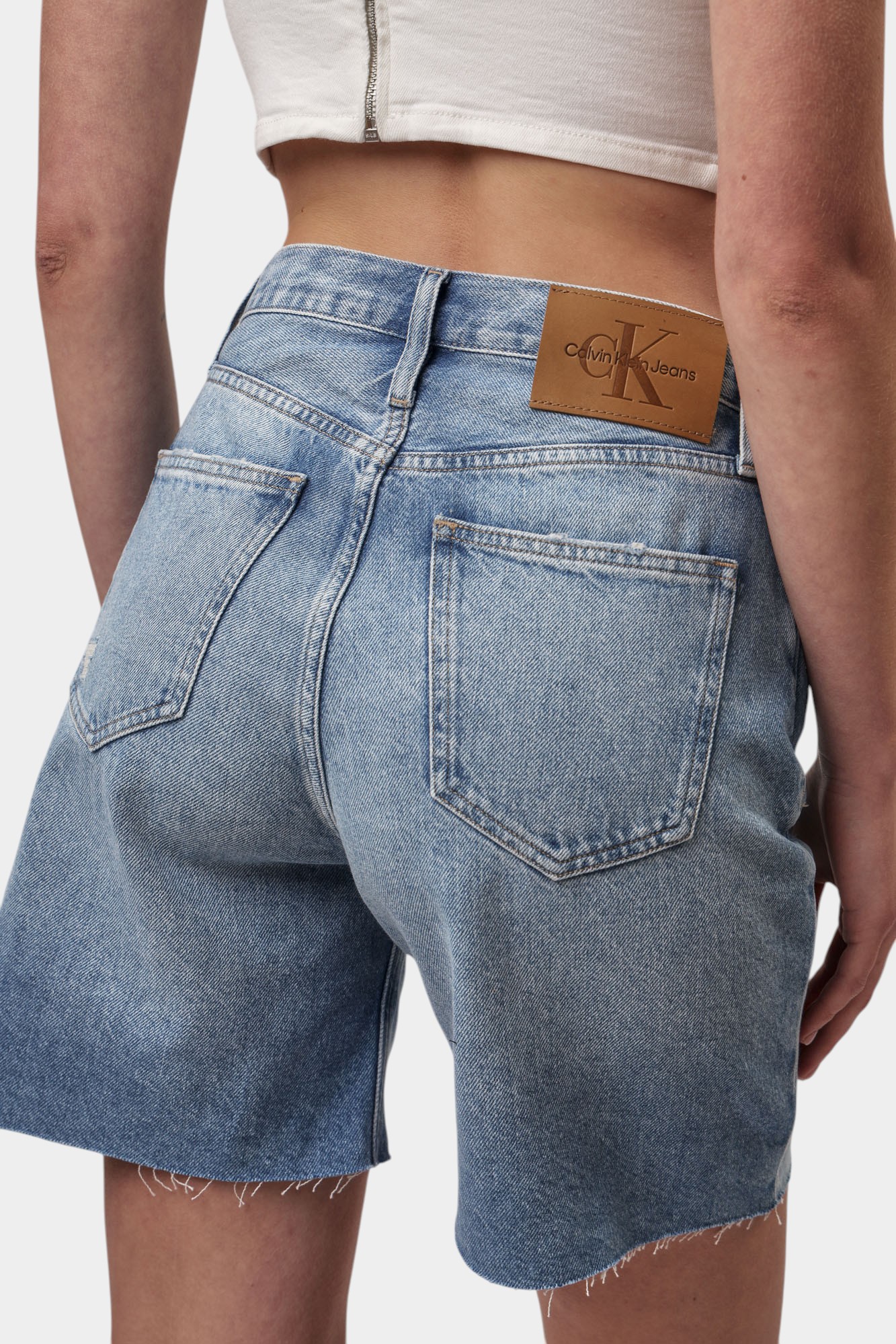 J20J225513 шорты джинсовые calvin klein jeans 