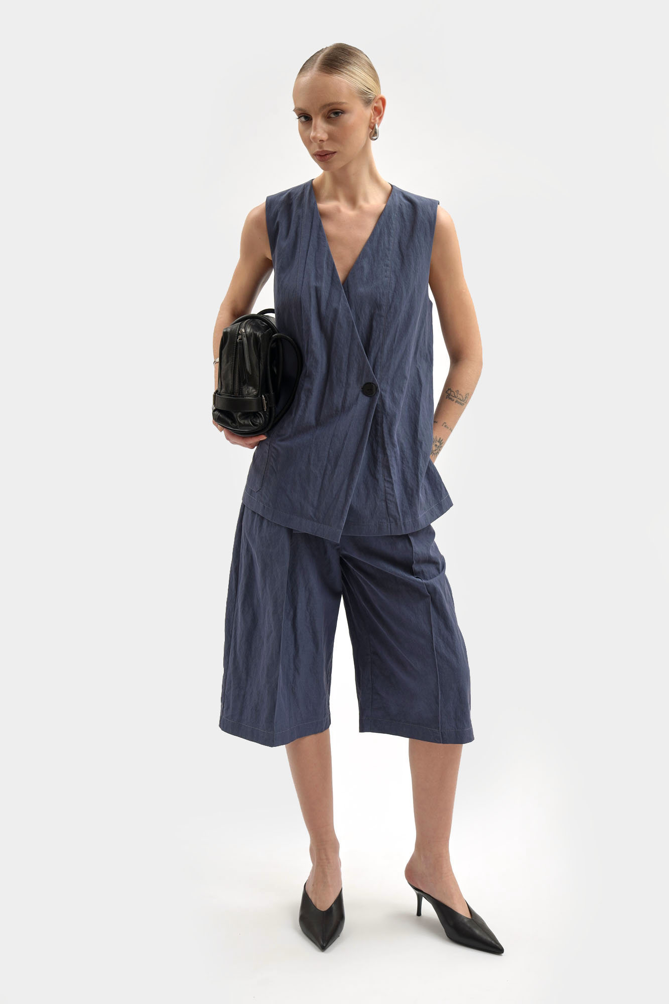 W-261-TH-56-0907 шорты the hills 