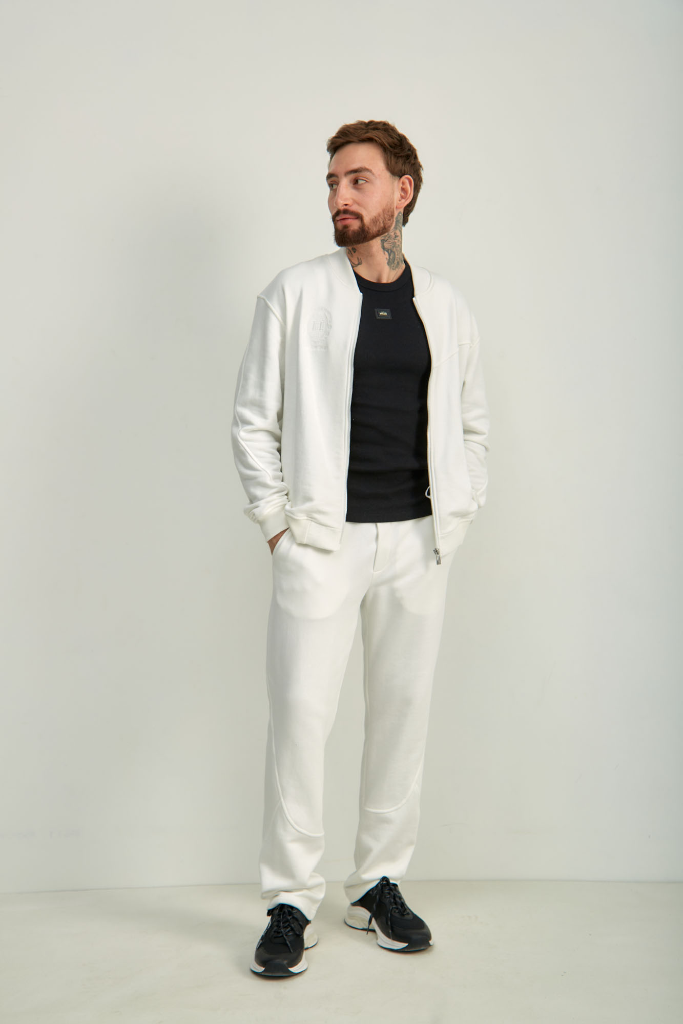 M-241-P-20-0086 Брюки спортивные The Hills Белый