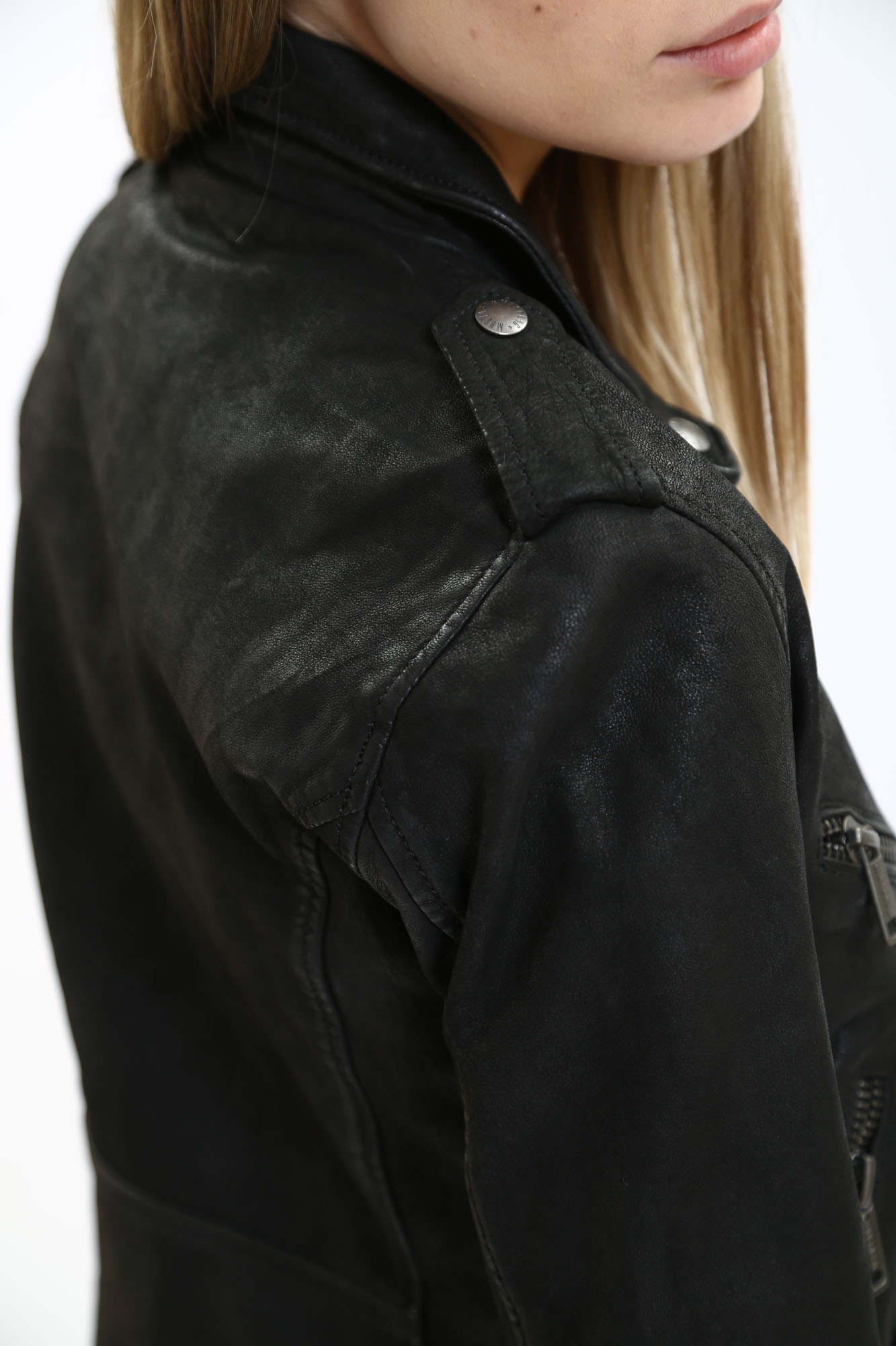 MU-W241-153-1000 куртка кожаная mustang 