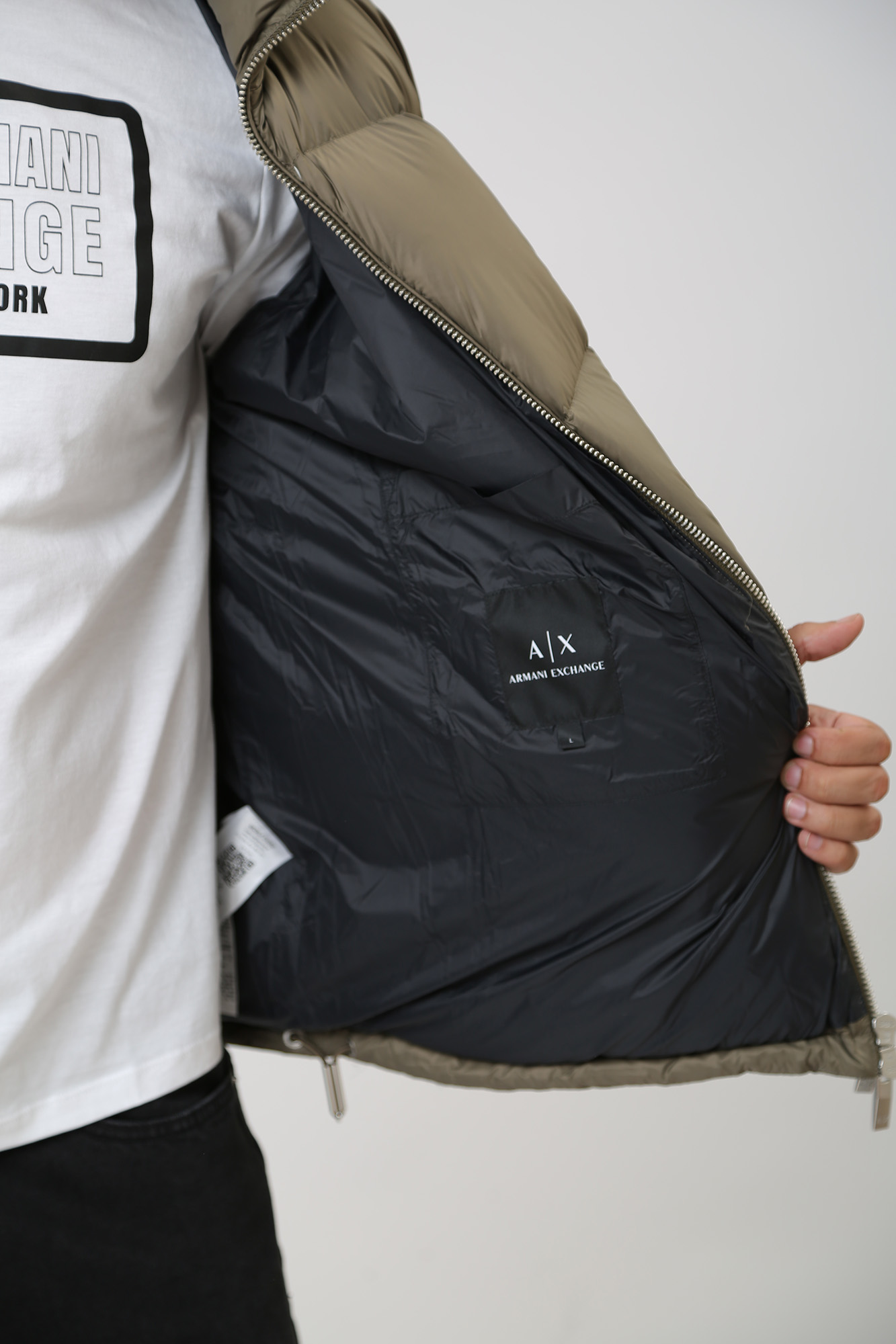 6RZBL9_ZN2RZ Куртка пуховая Armani Exchange Коричневый