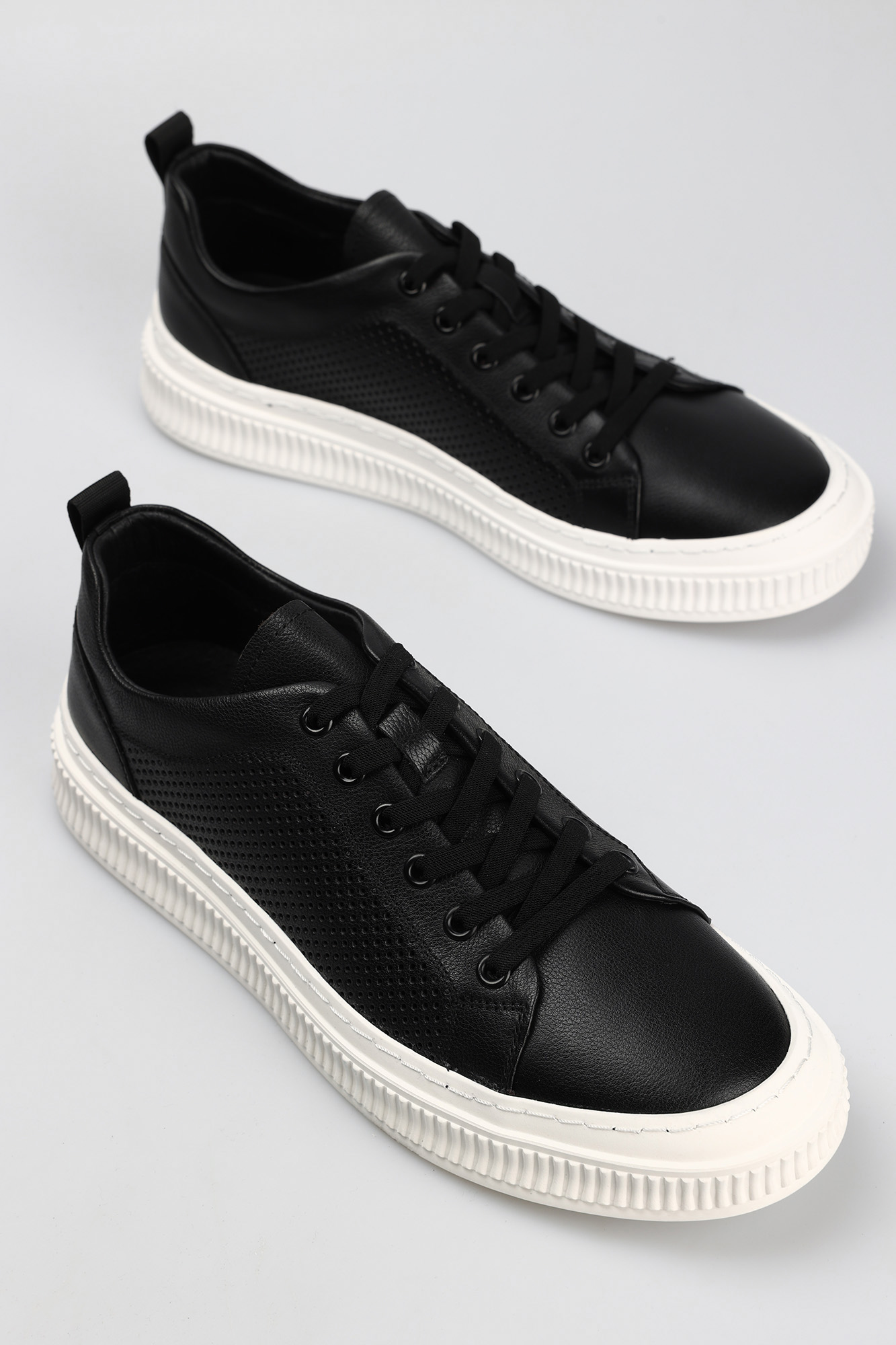 GAM-7693-7 Кеды Graciana Черный