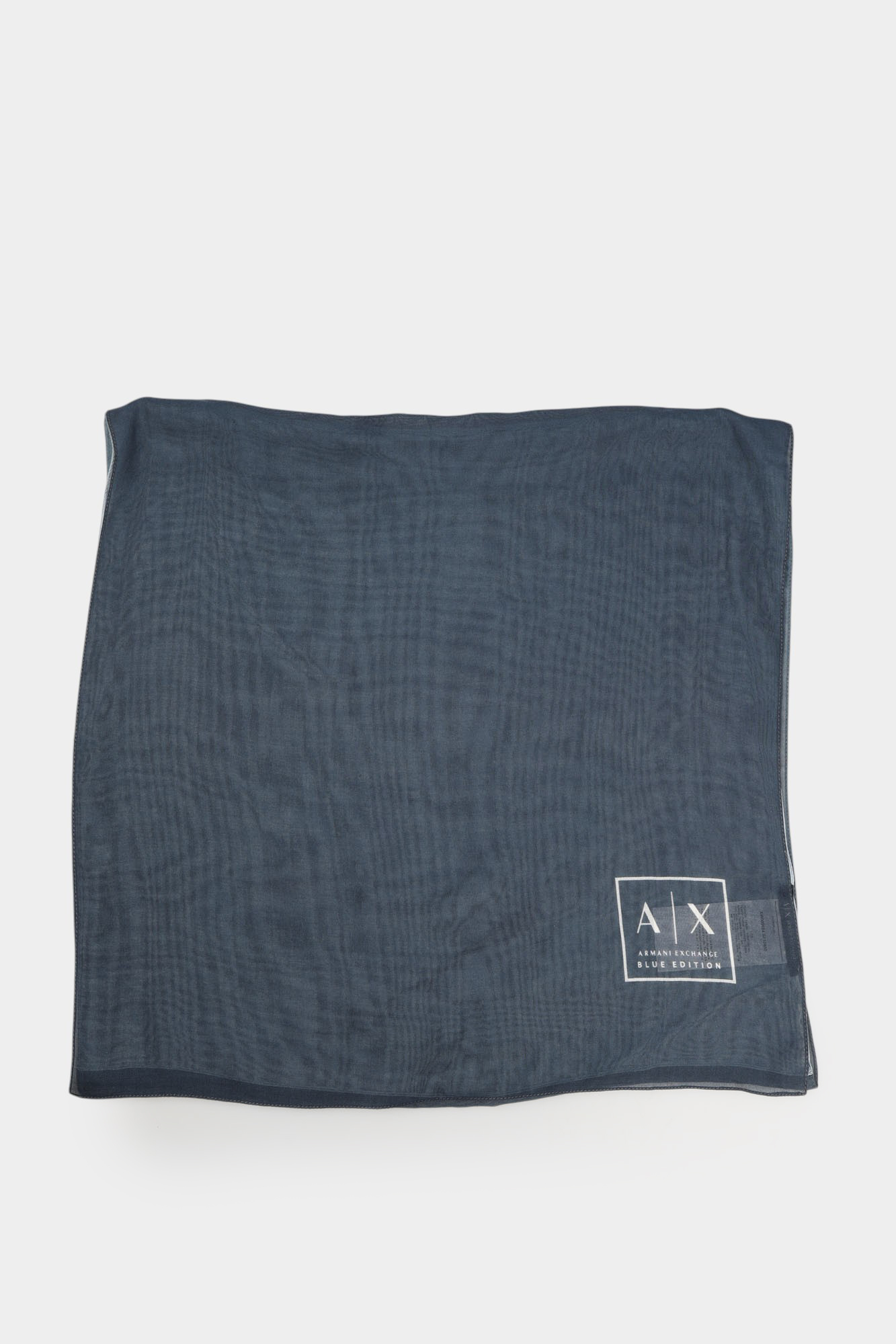 XW000884_AF13400 Шарф Armani Exchange Синий