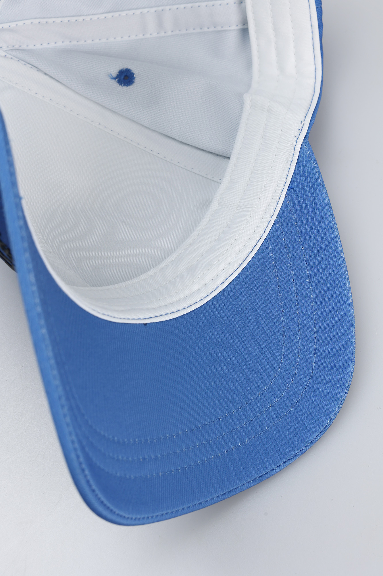 531122_805613 Кепка Karl Lagerfeld Голубой