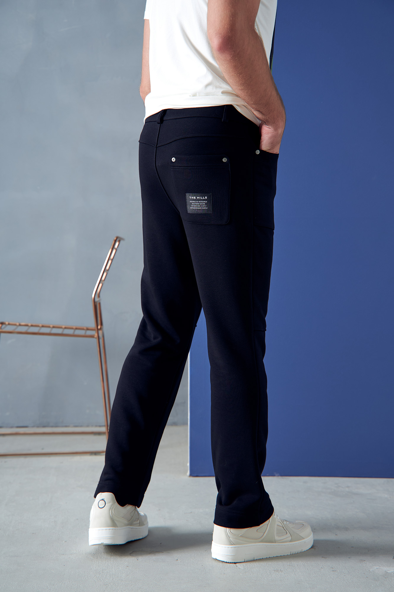 M-232-THT-20-0104 Брюки спортивные The Hills Черный