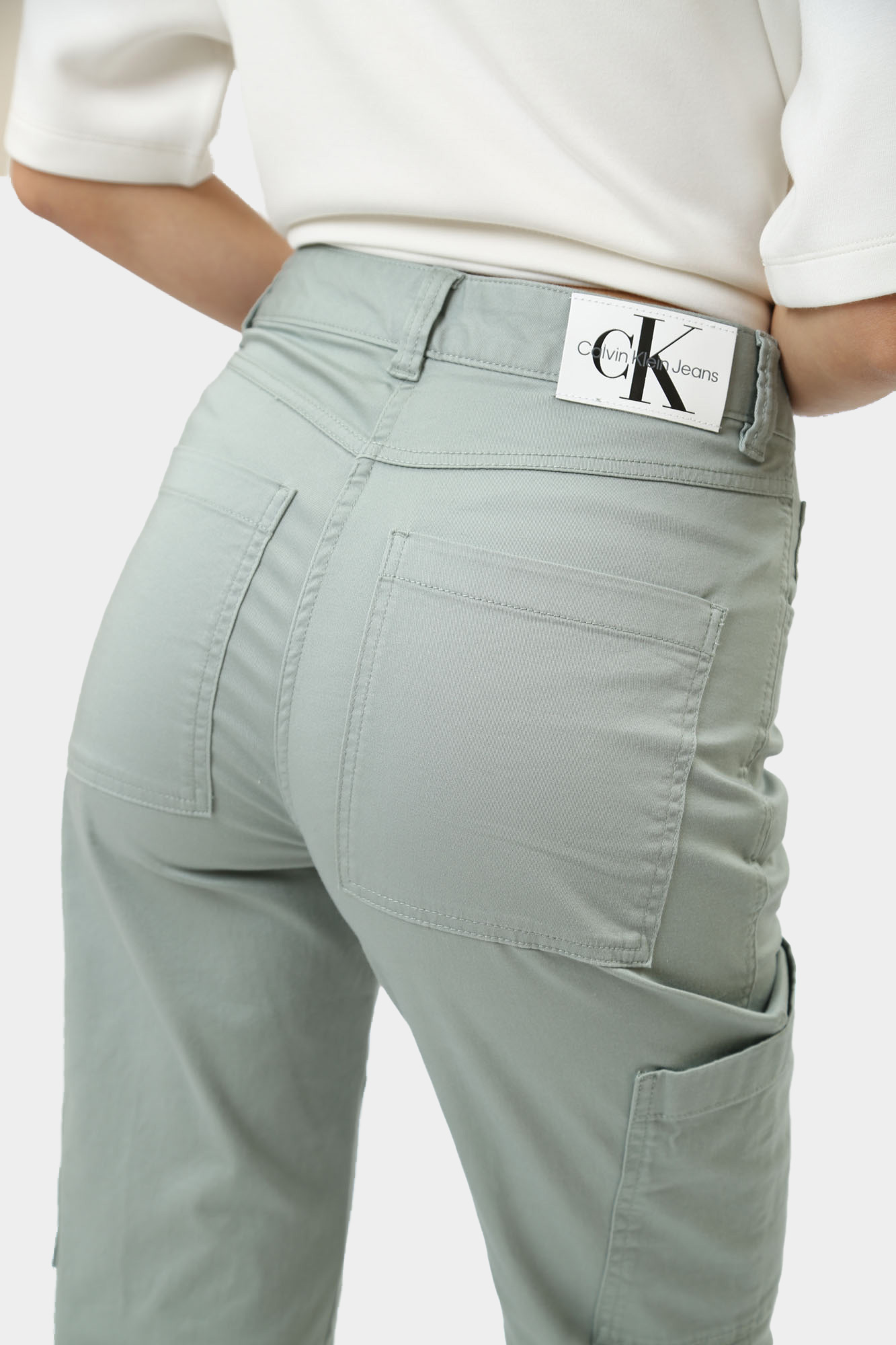 J20J223117 брюки calvin klein jeans 