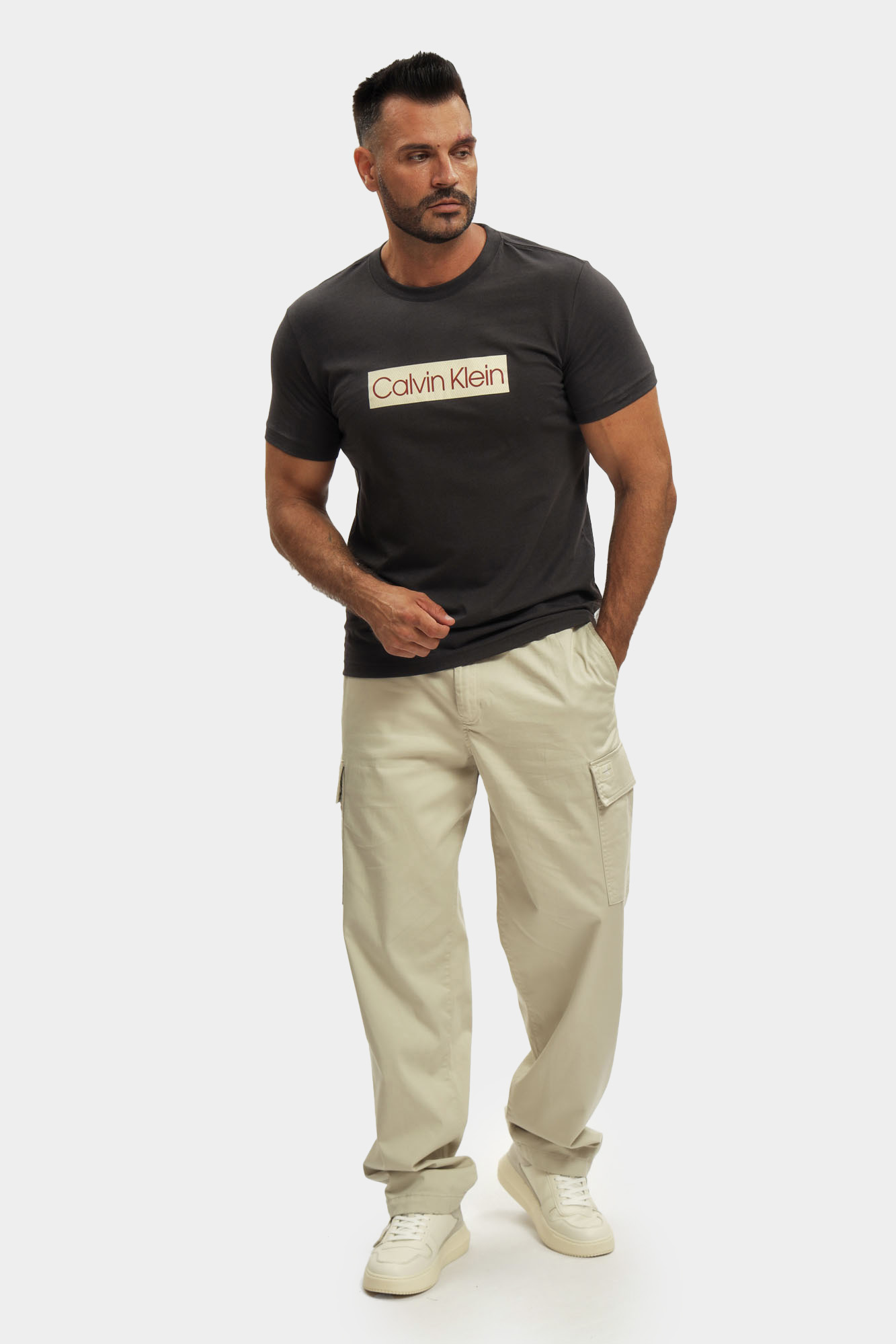 J30J327472 Футболка Calvin Klein Jeans Черный