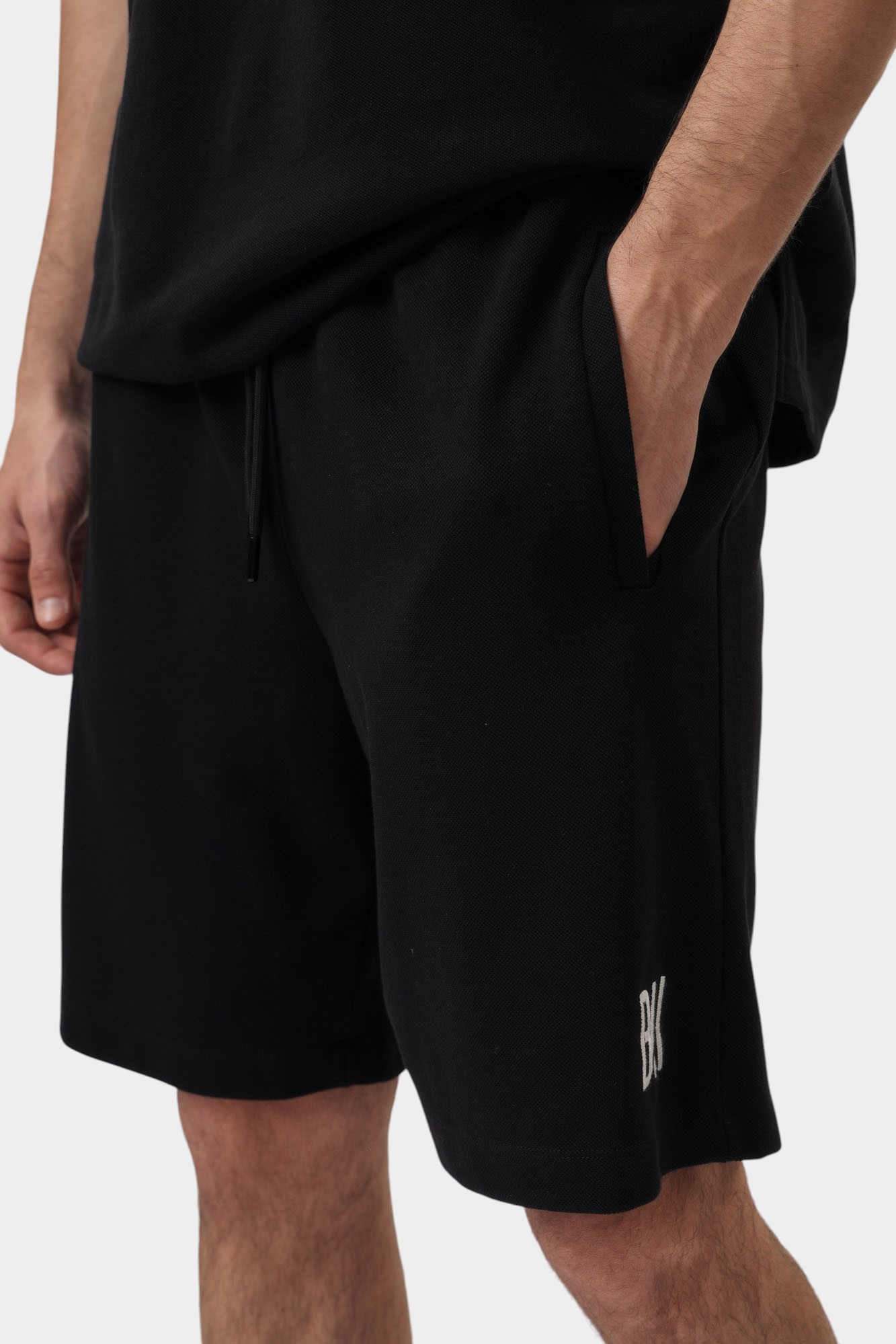 BMF0943 Шорты трикотажные Bikkembergs Черный