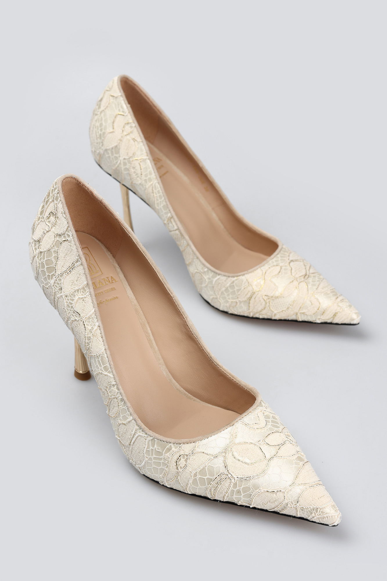 2317-188 Лодочки Graciana Белый