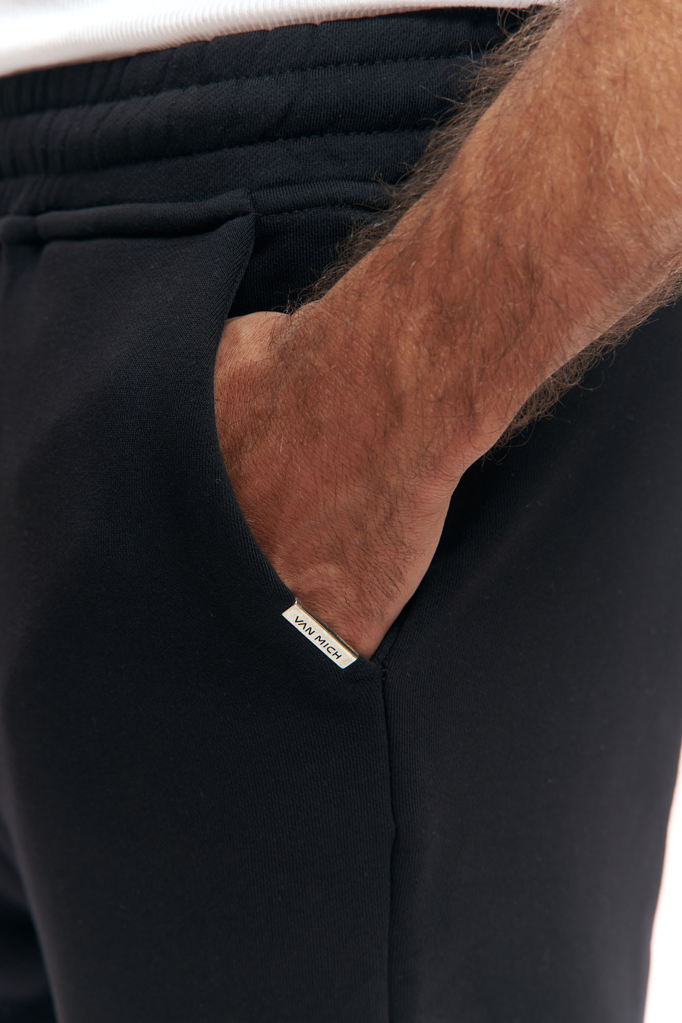 VM-ERK-20-042 Шорты спортивные Van Mich Черный