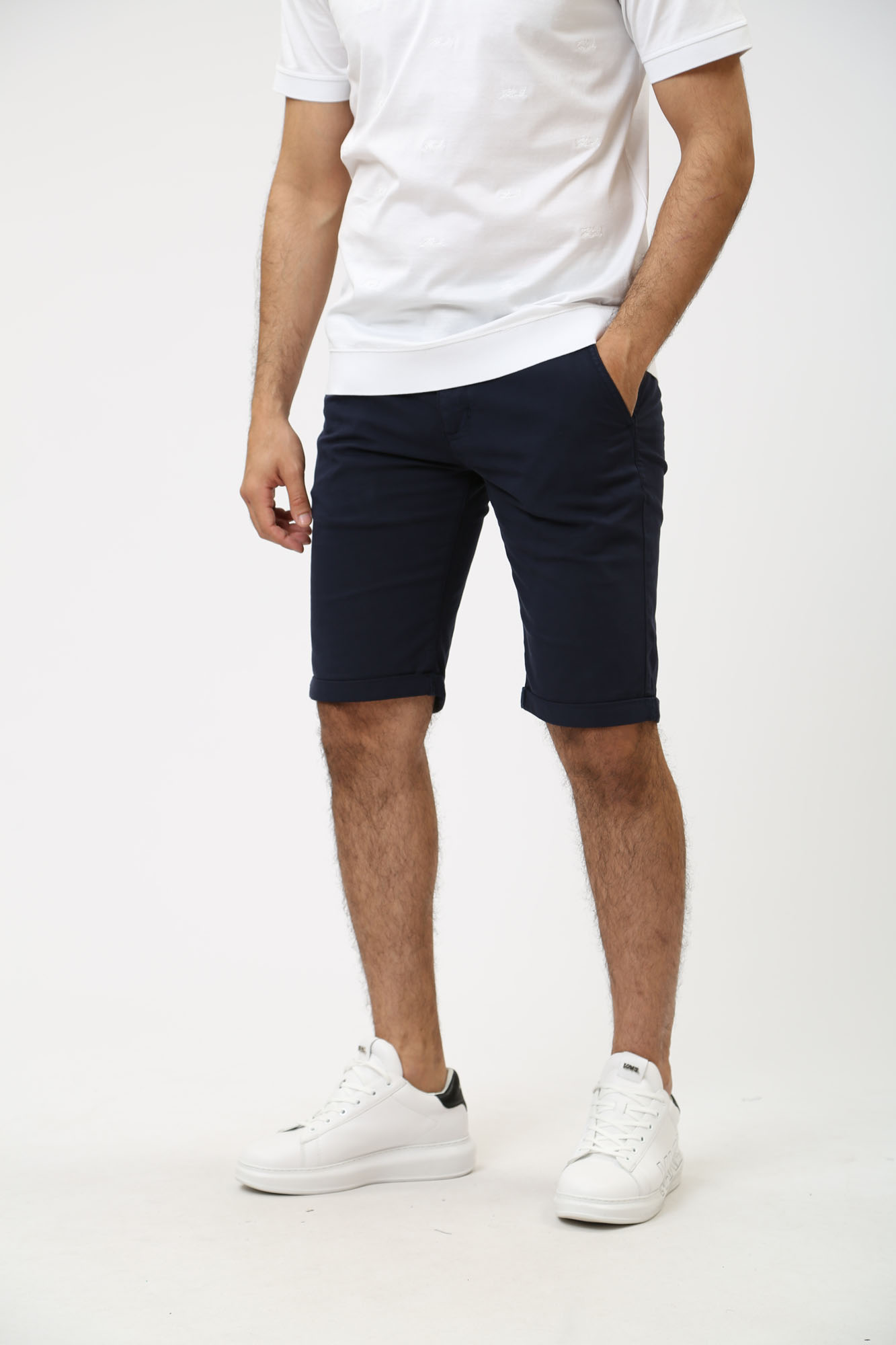 542826_255812 Шорты Karl Lagerfeld Синий