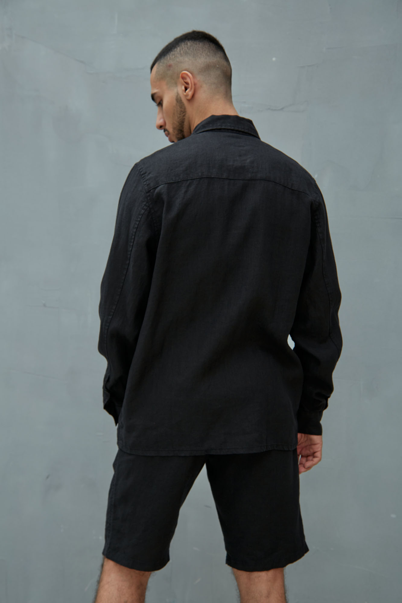 VM-OMA-55-007 Рубашка льняная Van Mich Черный