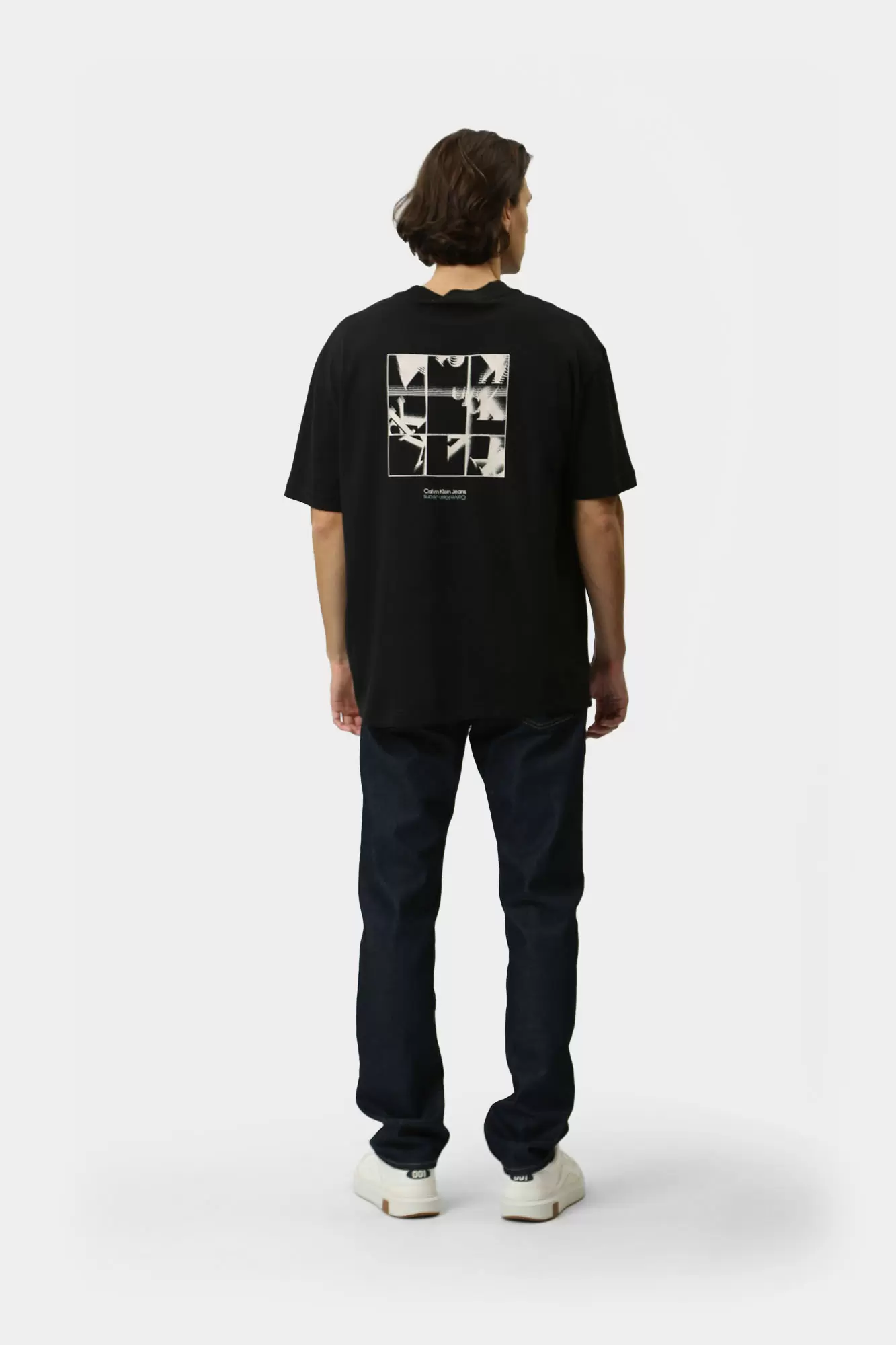J30J325688 Футболка Calvin Klein Jeans Черный
