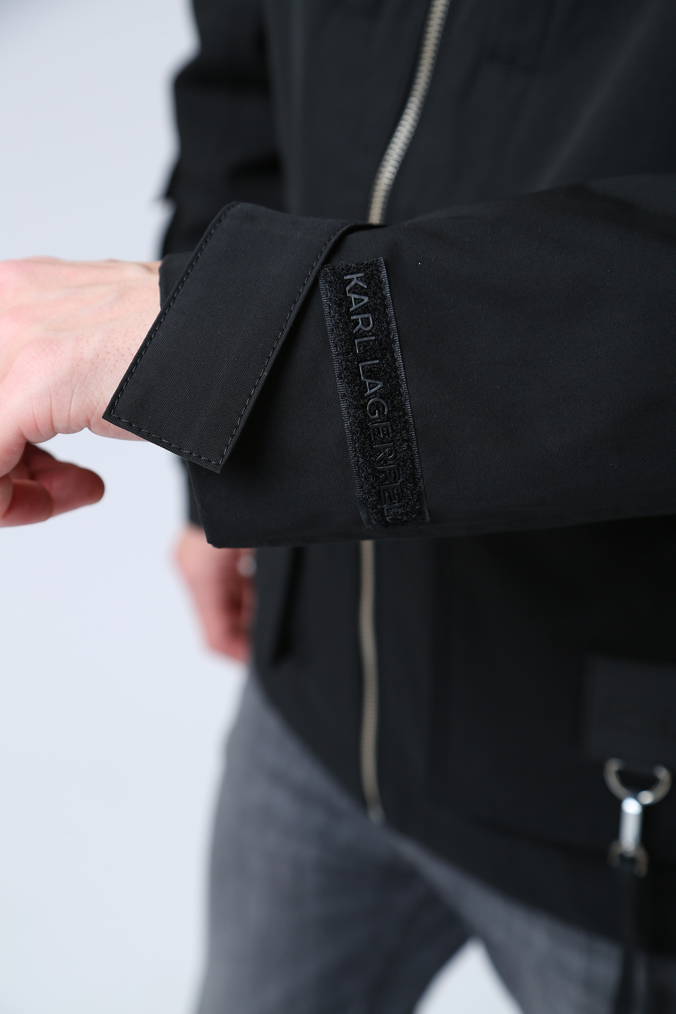 532542_505046 Куртка Karl Lagerfeld Черный