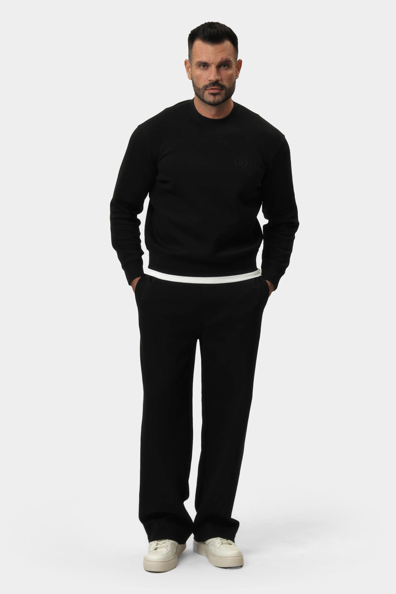 XM000491_AF13047 Толстовка Armani Exchange 